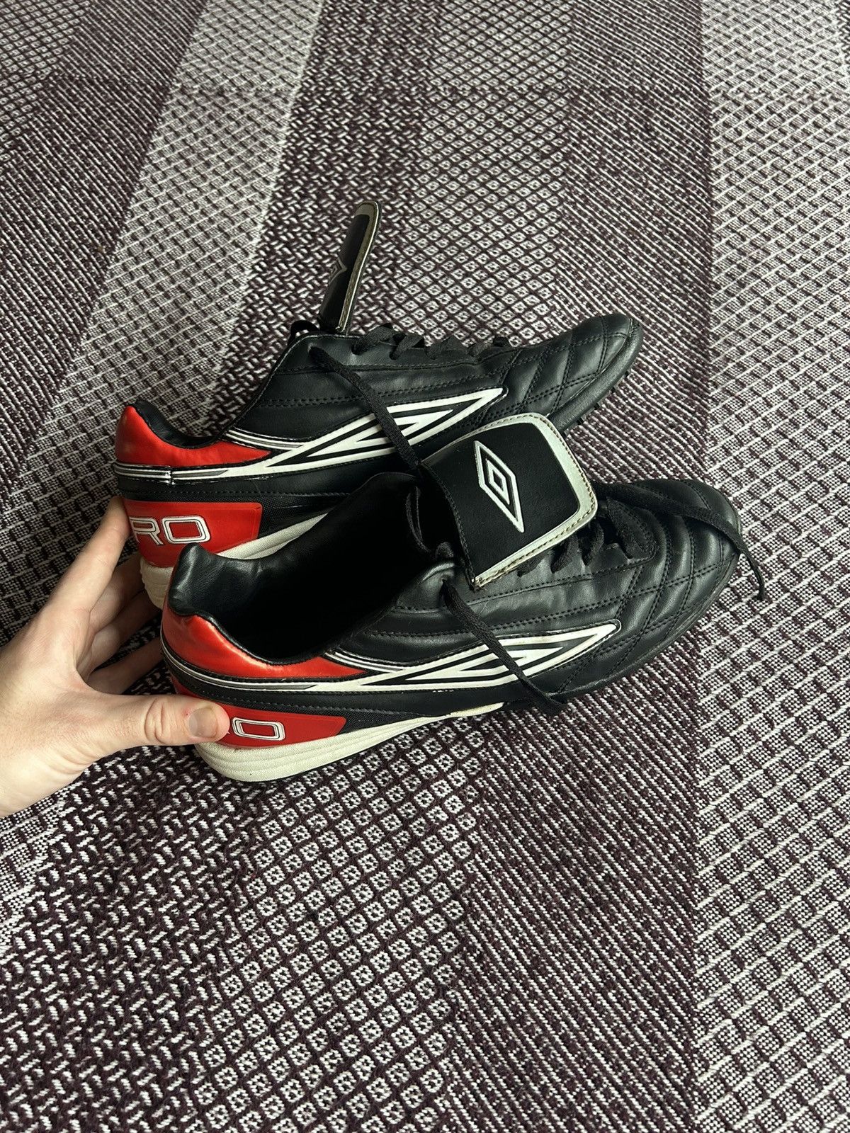 Umbro Vintage Umbro Leather Football Casual Shoes Rare Streetwear Size US 10.5 / EU 43-44 - 18 Thumbnail