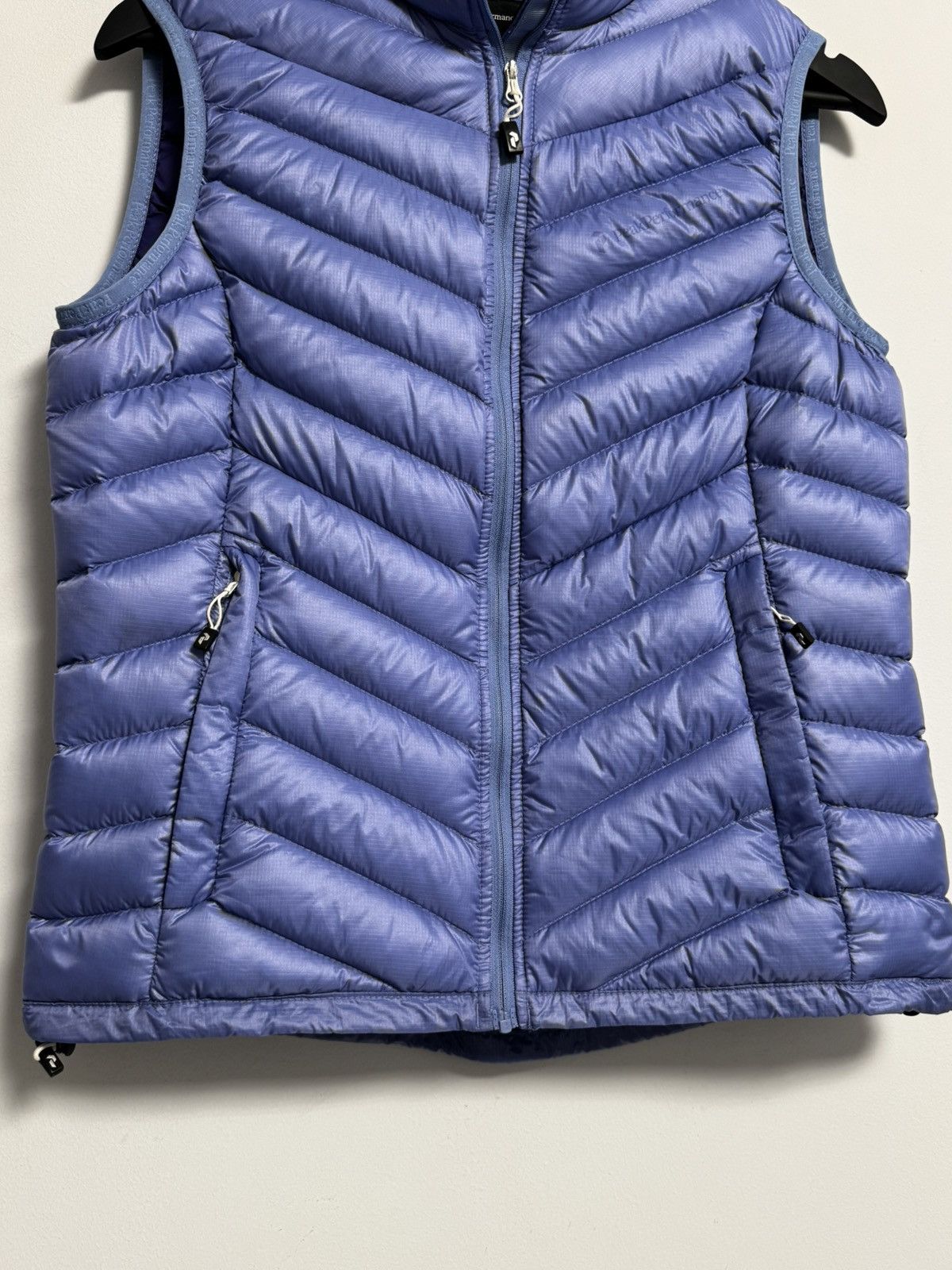 Peak Performance Peak Performance Vest Women’s sttle Hype Size M / US 6-8 / IT 42-44 - 3 Thumbnail