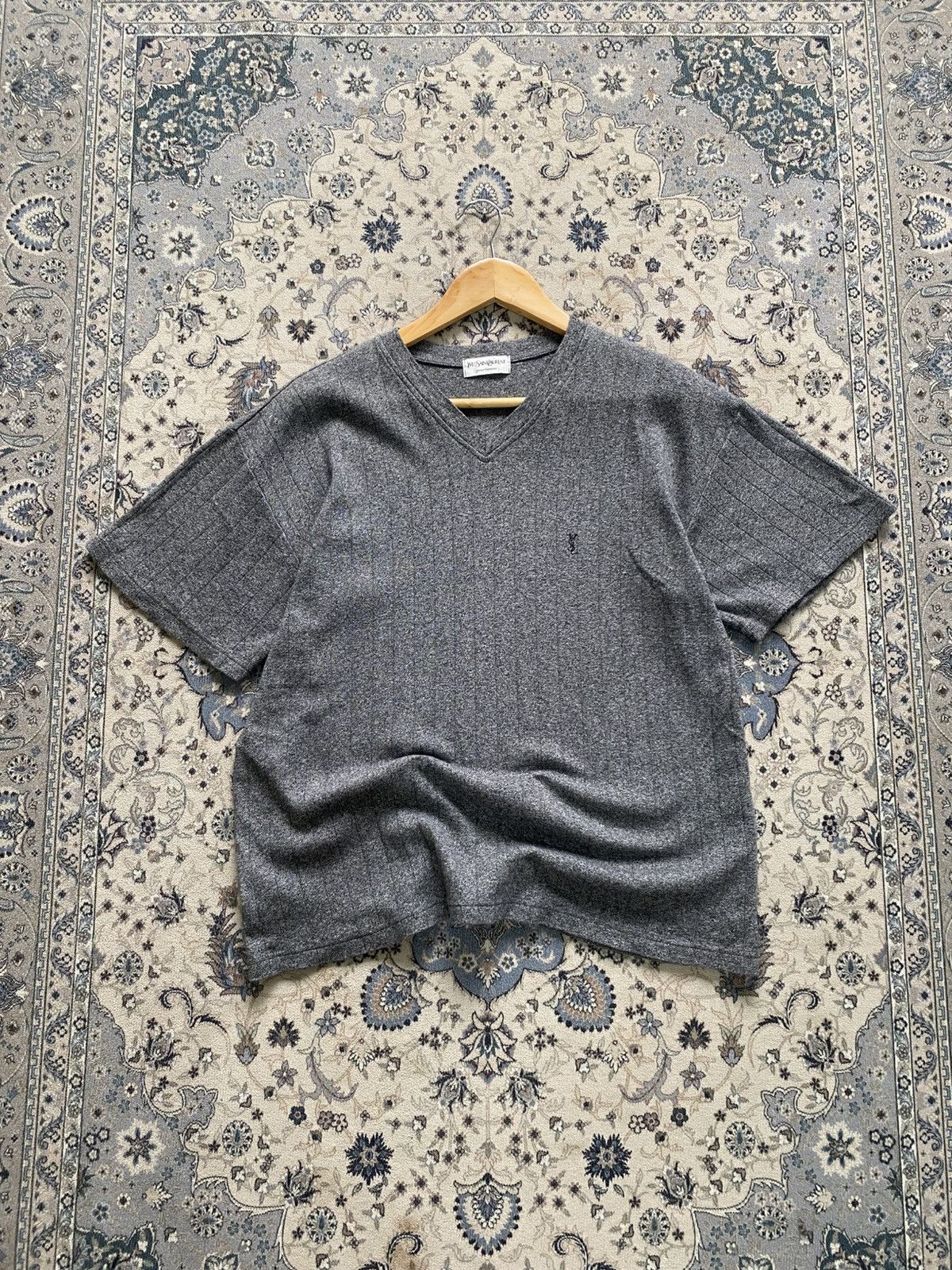Yves Saint Laurent YSL POUR HOMME KNIT CROP SHIRT V NECK DESIGNER EMBROIDERY Size US M / EU 48-50 / 2 - 1 Thumbnail