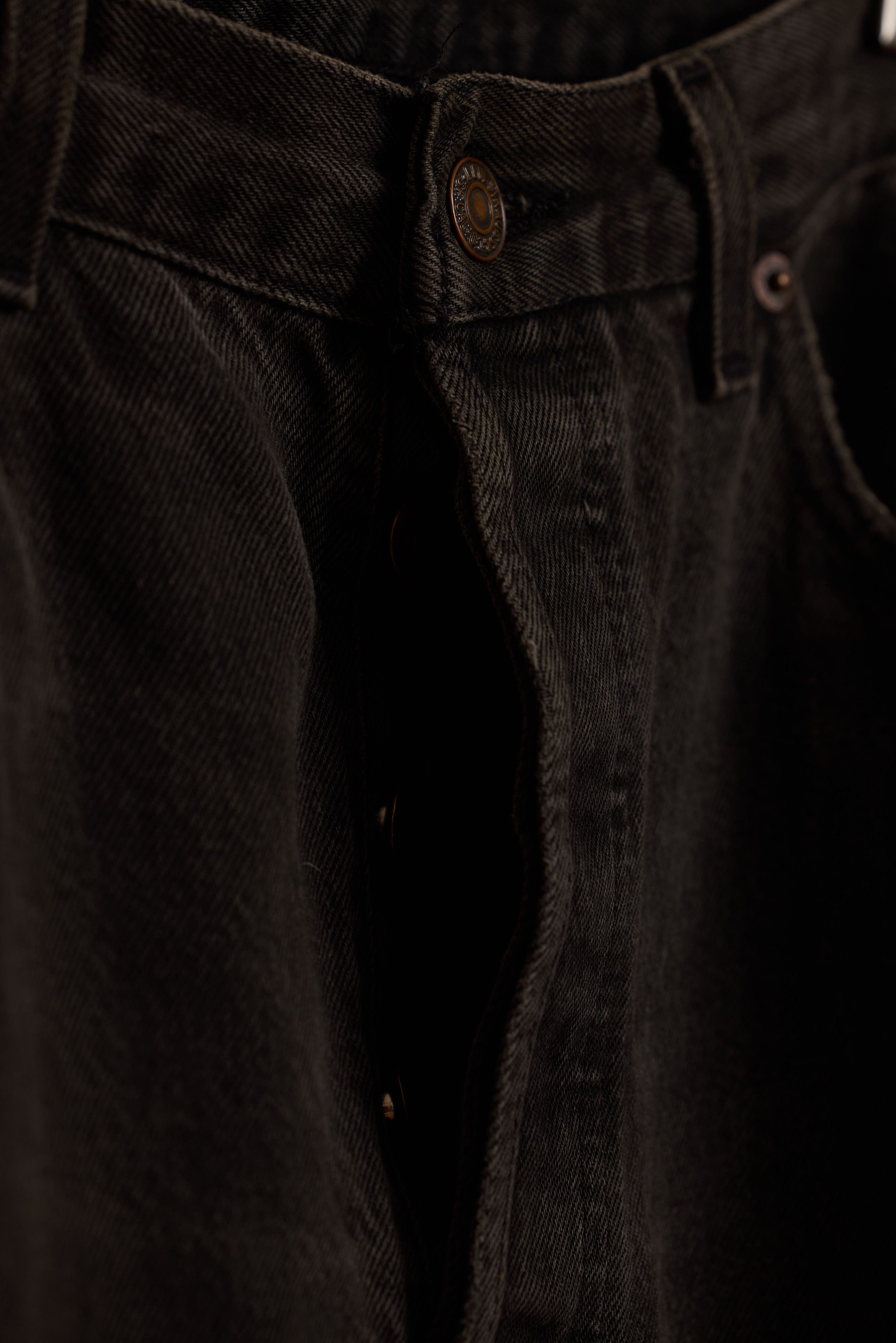 Levi's 90's? Vintage 'Black' Levi's 501's Size US 33 - 4 Thumbnail