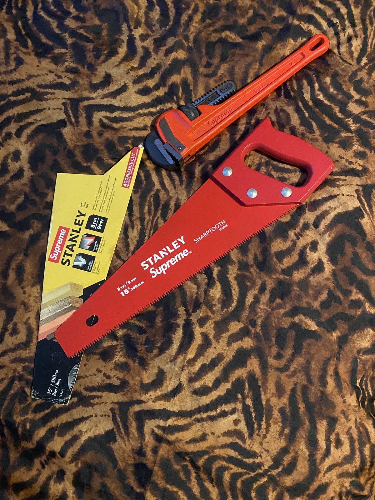 Supreme Supreme Monkey Wrench & Saw Bundle Cheap Size ONE SIZE - 1 Preview