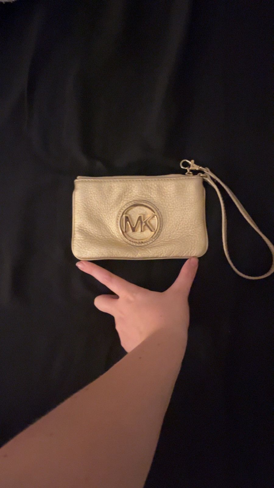 Michael Kors Michael Kors Gold pebbled leather wristlet Size ONE SIZE - 3 Thumbnail