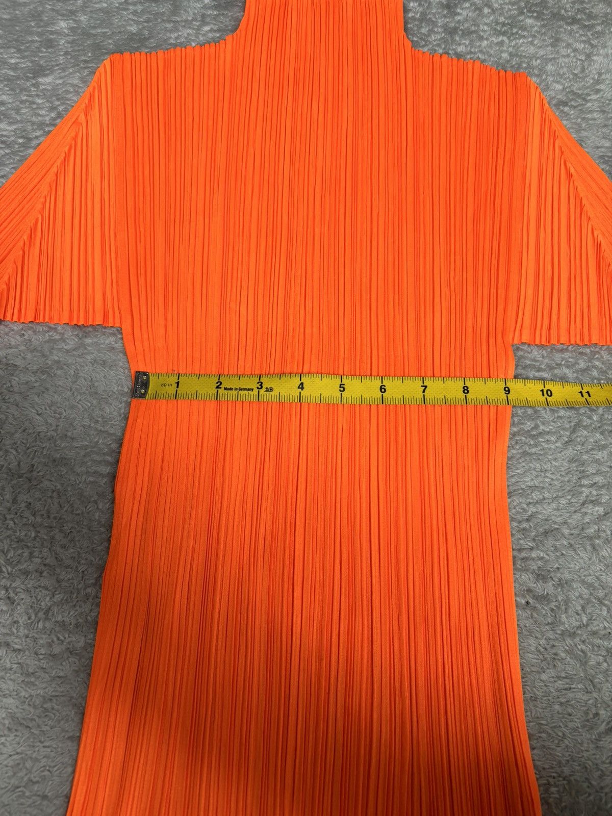 Pleats Please Issey Miyake