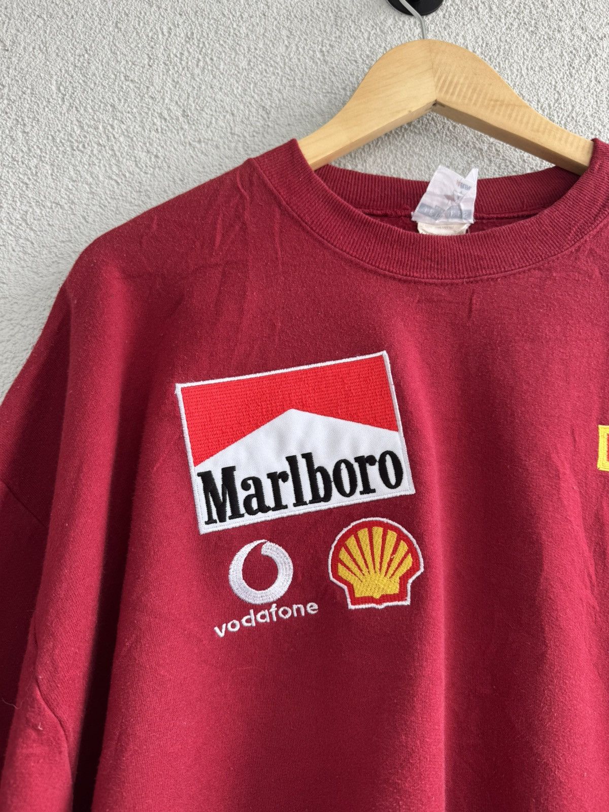 Marlboro Vintage Ferrari Marlboro Racing Crewneck F1 Sweatshirt Size US XL / EU 56 / 4 - 8 Thumbnail