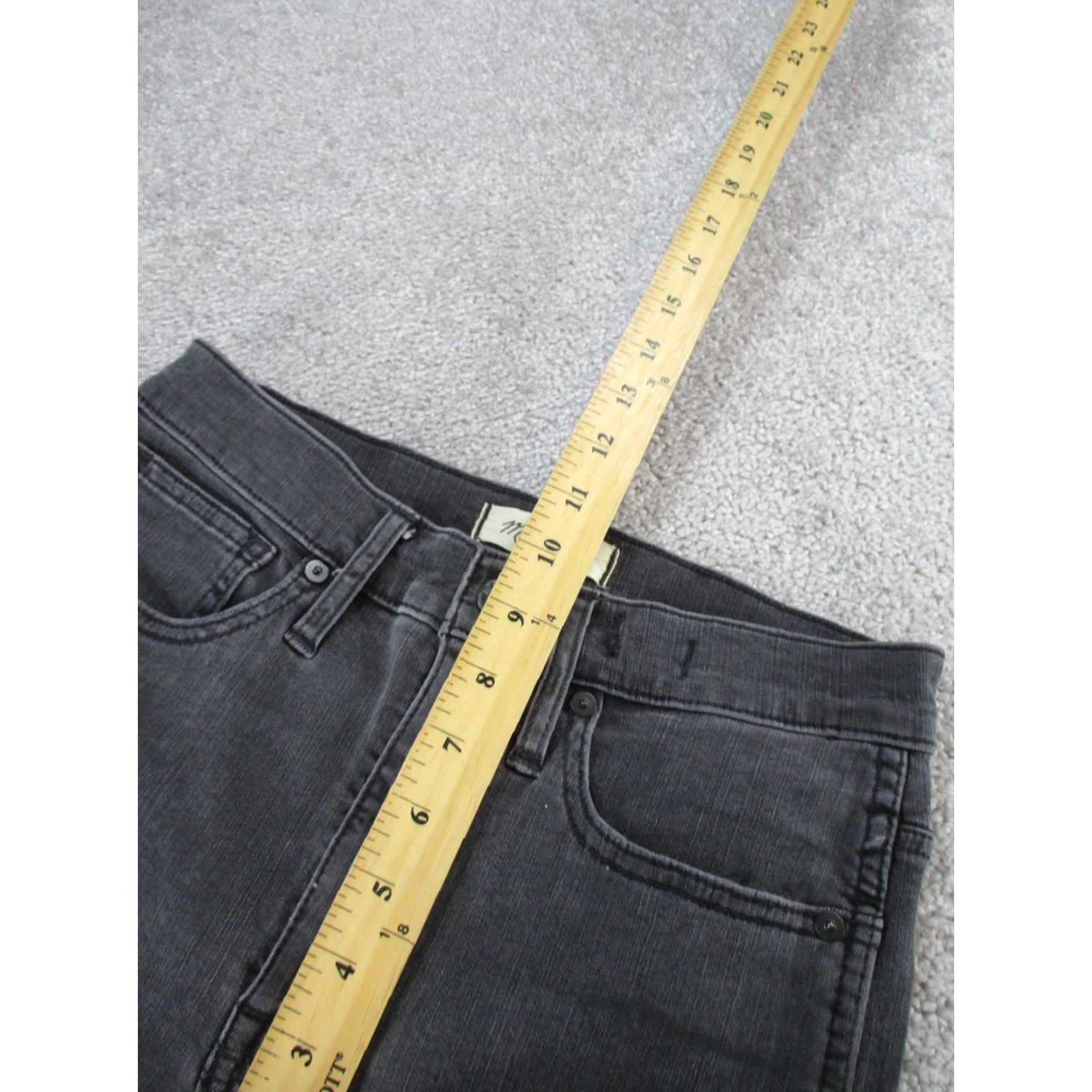 Madewell Madewell Jeans Womens 24 Stovepipe Gray Denim Raw Hem Straight Fit, Zip Closure, Charcoal Wash, Mid Rise, Regular Size 24 Womens Jeans Size 42" / US 20 - 6 Thumbnail