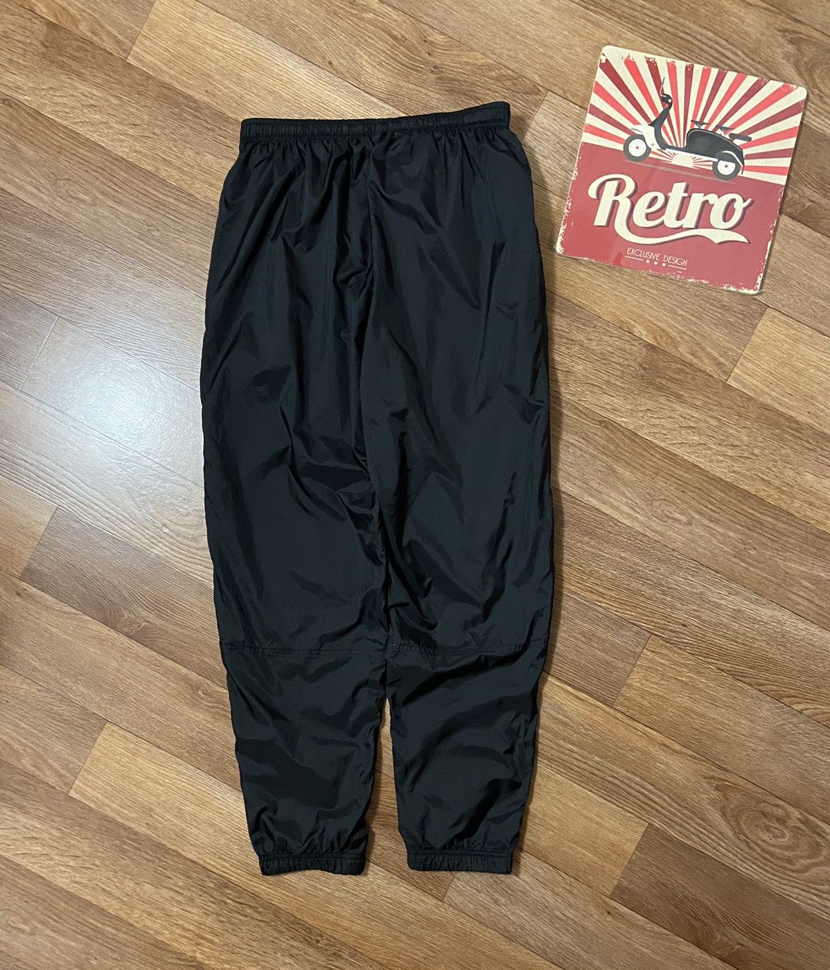 Nike Vintage Nike Embroidered Logo Outdoor Pants Size US 34 / EU 50 - 5 Thumbnail
