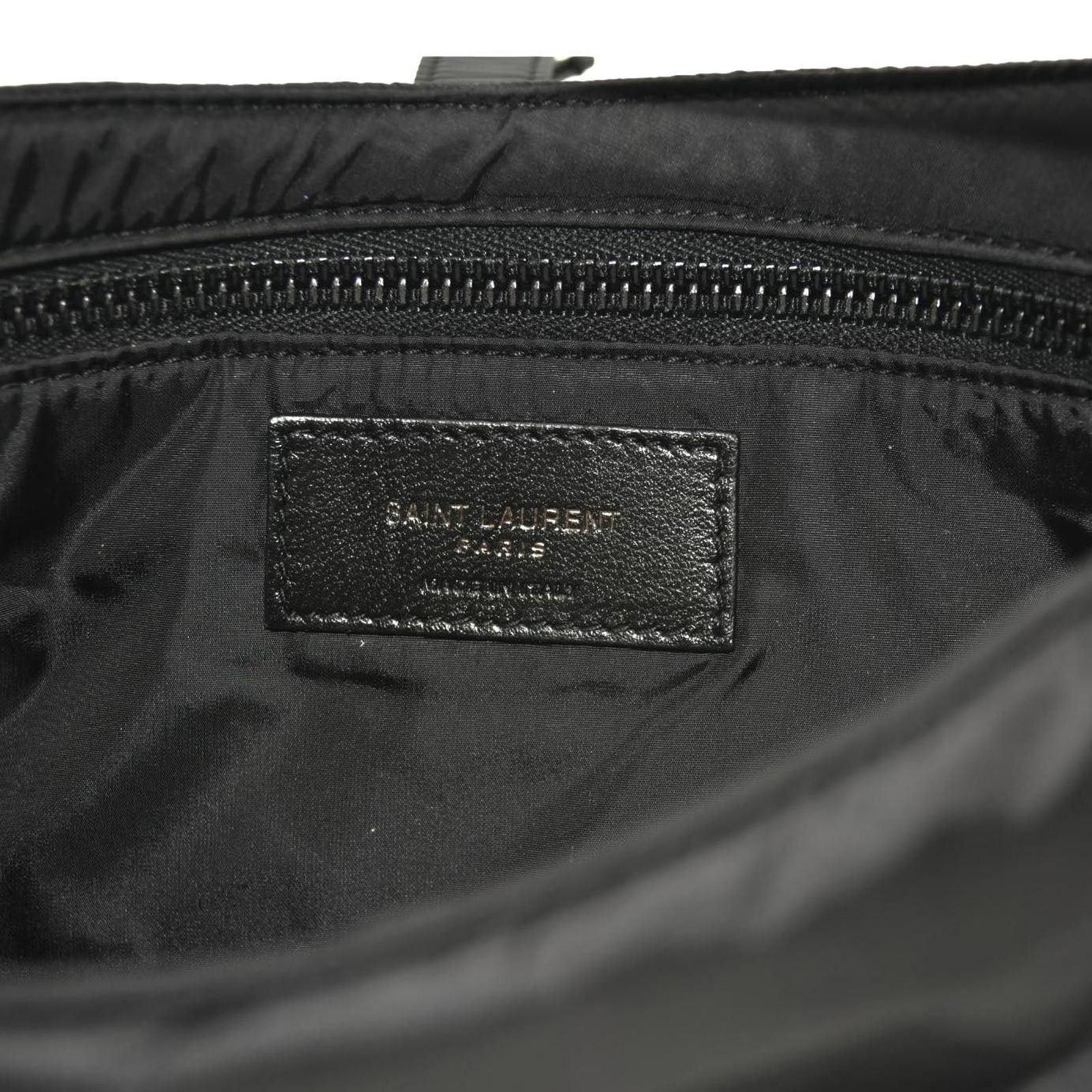 Saint Laurent Paris SAINT LAURENT Econyl Nylon Le 5 A 7 Hobo Black Size ONE SIZE - 12 Thumbnail