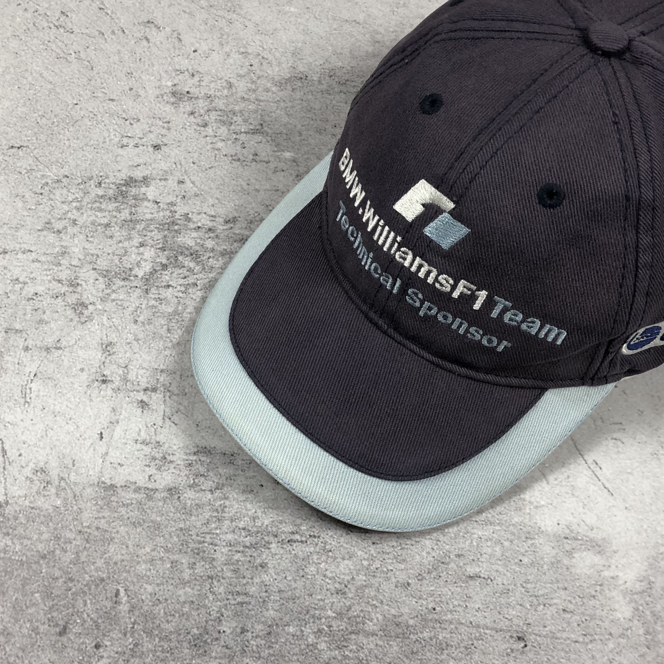 BMW BMW Williams F1 Team Technical Sponsor Castrol Cap Size ONE SIZE - 4 Thumbnail