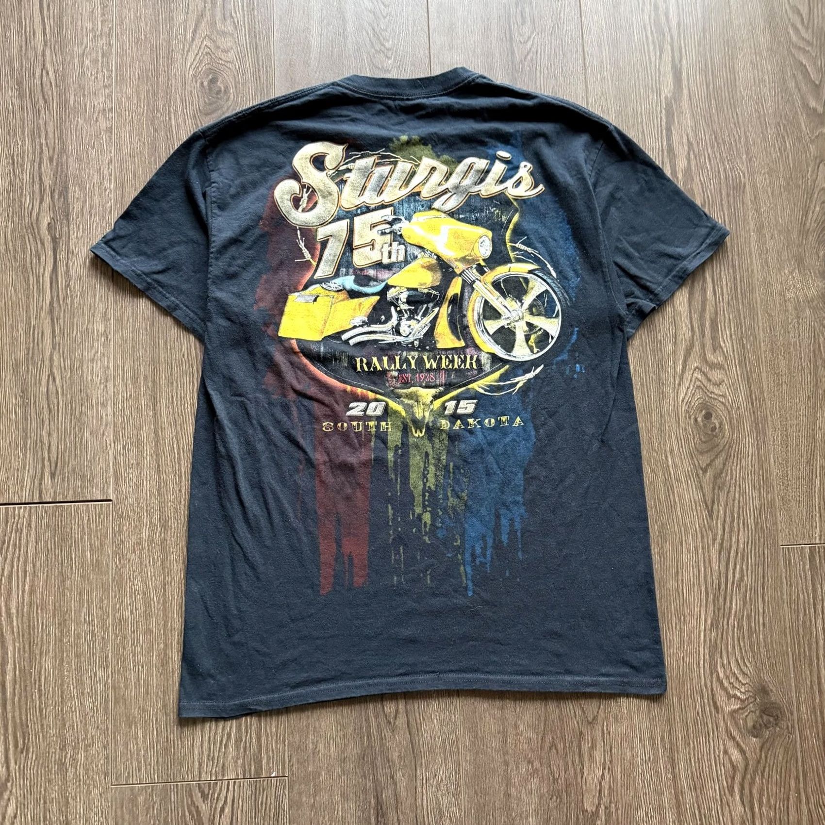 Gildan Sturgis Motorcycle Biker 75th Rally Week 2015 Shirt Mens Large Black Y2K Tee Size US L / EU 52-54 / 3 - 5 Thumbnail