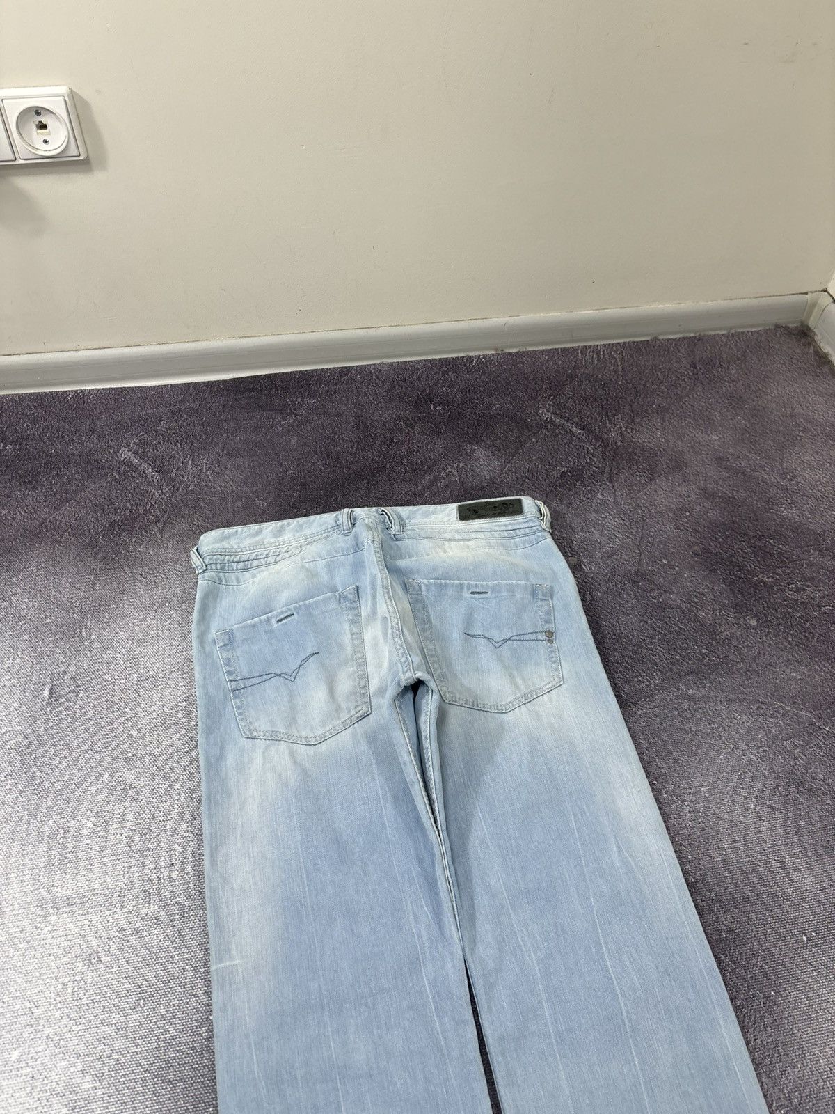 Diesel Diesel Belther Regular Slim Tapered NWT Men’s Denim Jeans Size US 32 / EU 48 - 17 Thumbnail