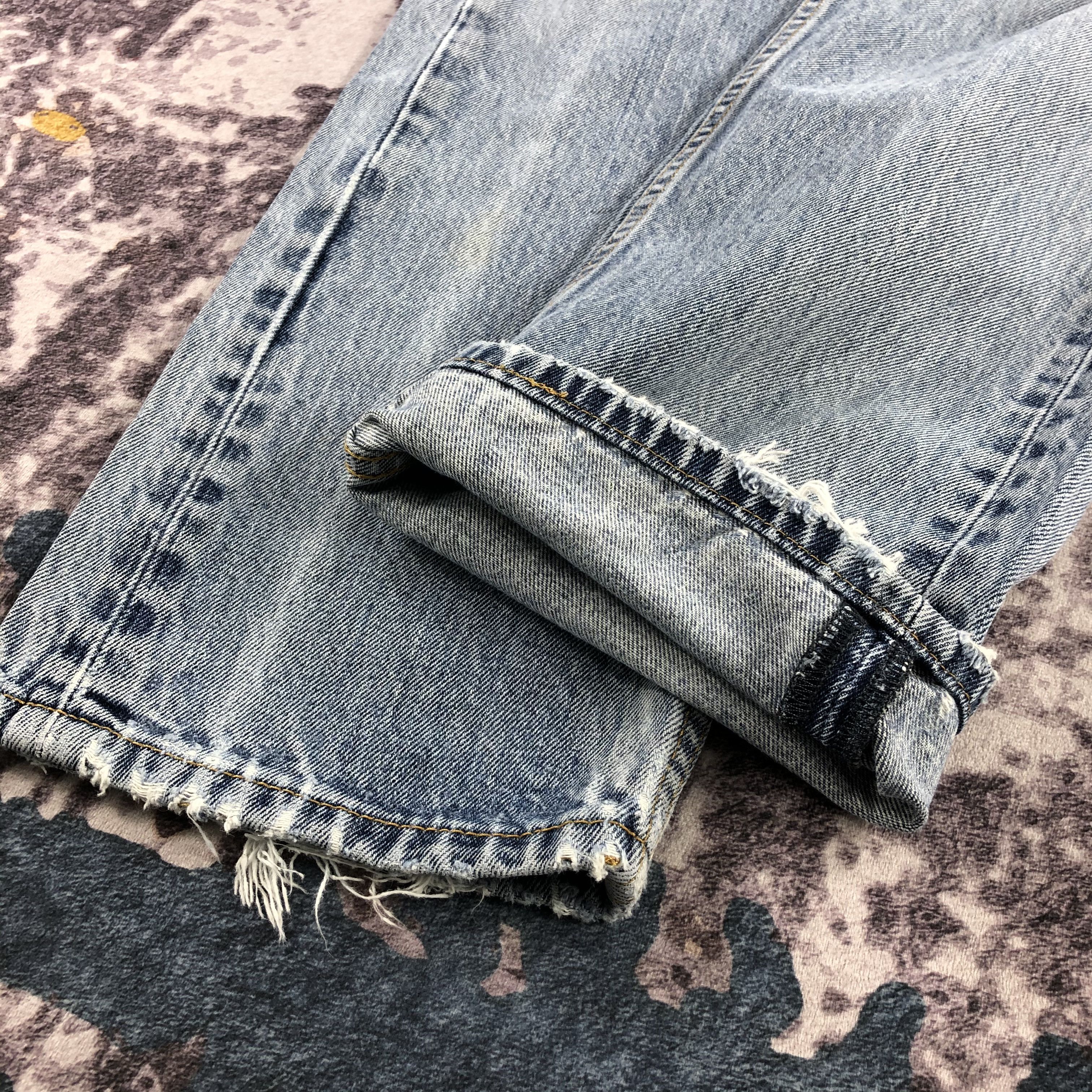 Levi's × Vintage Vintage Blue Wash Levis 505 Jeans-JM2533 Size US 33 - 10 Thumbnail