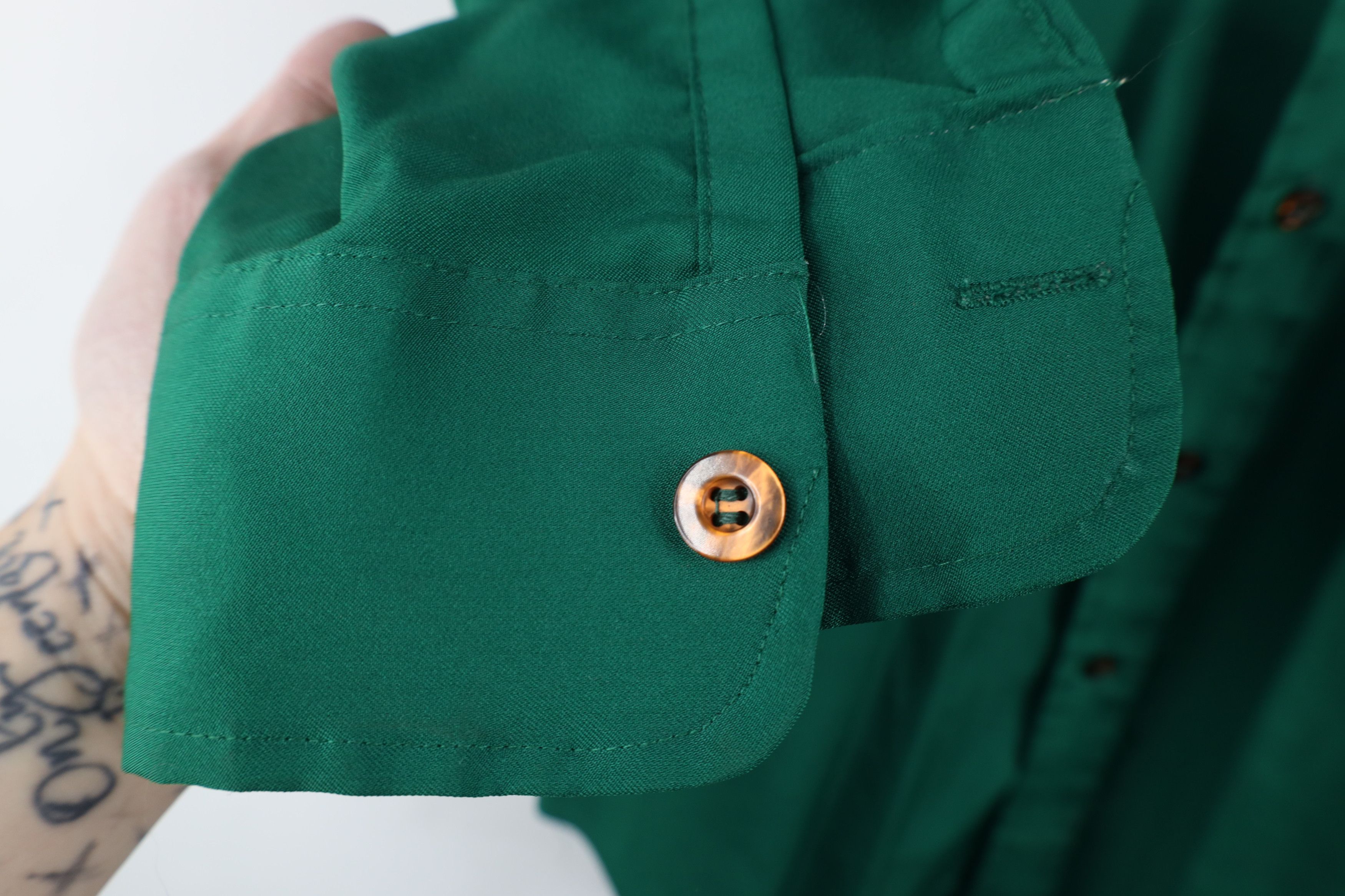 Vintage Vintage 70s Streetwear Knit Collared Button Shirt Green USA Size US M / EU 48-50 / 2 - 8 Thumbnail