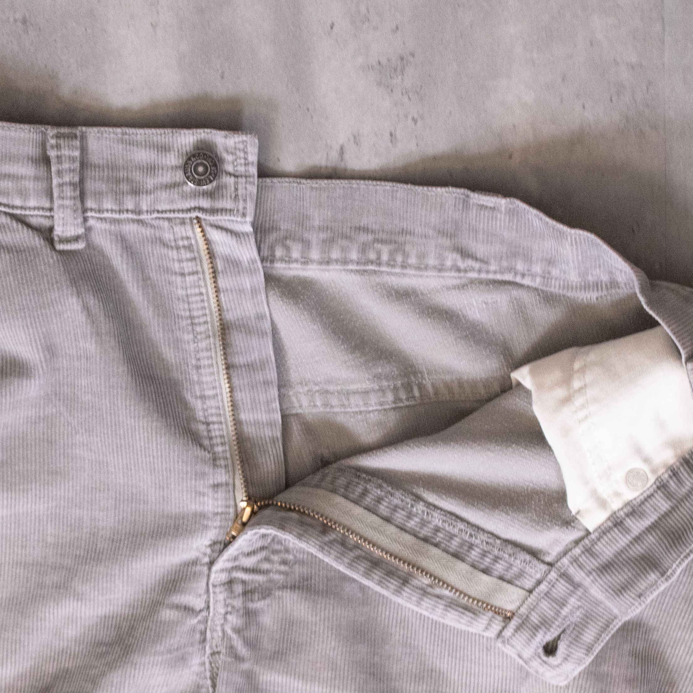 Levi's Vintage Clothing × Vintage Vintage 1990's Levis Baggy Fit Corduroy Grey Pant's Size US 34 / EU 50 - 10 Thumbnail