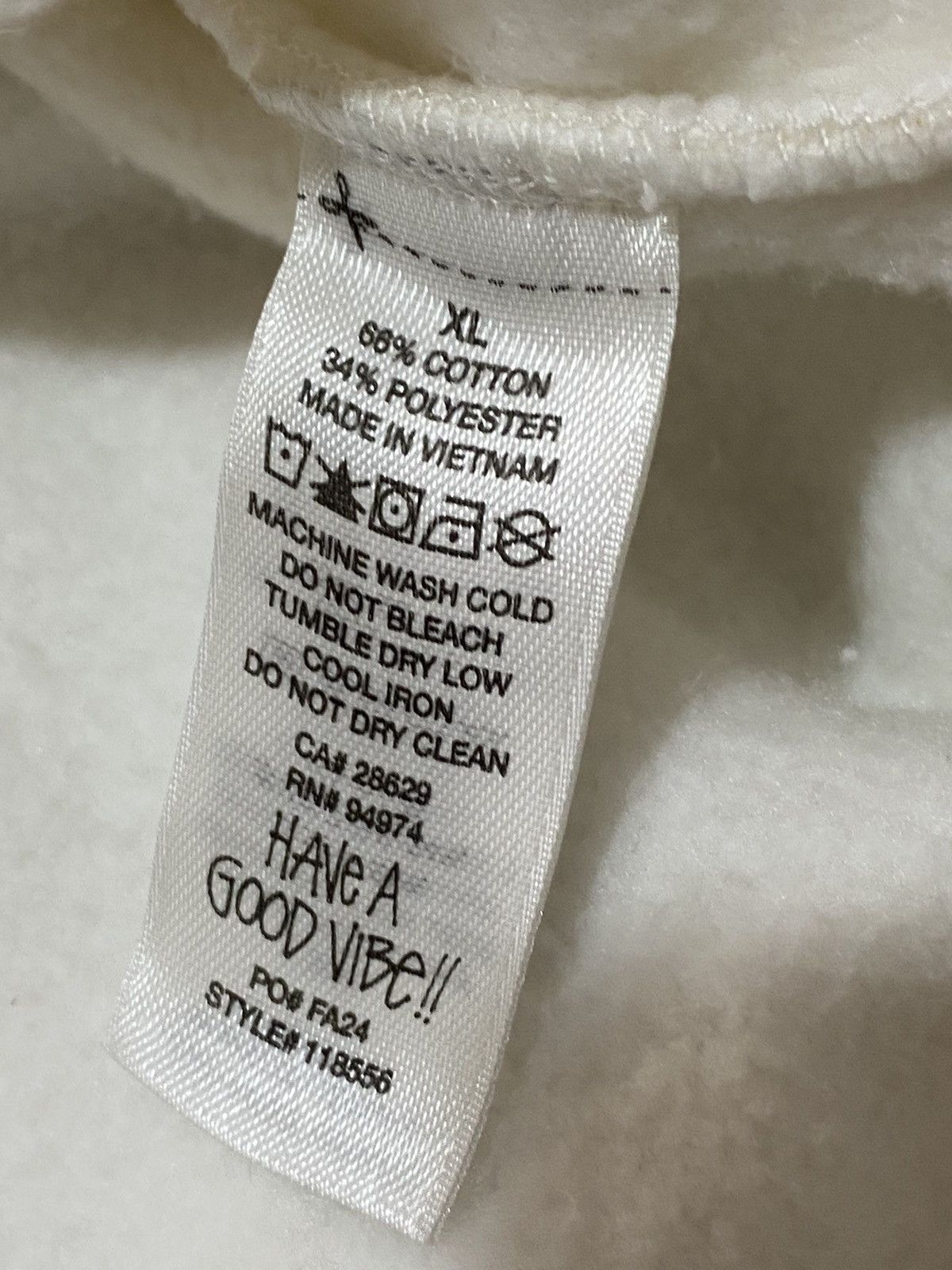 Stussy Stüssy Satin Patch White Sweatshirt with New Front Patch Size US XL / EU 56 / 4 - 12 Thumbnail
