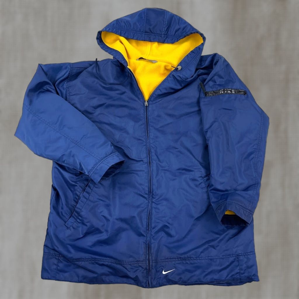 Nike VINTAGE Nike Jacket Men M Blue Yellow Puffer Parka Coat Reversible Size US M / EU 48-50 / 2 - 1 Thumbnail