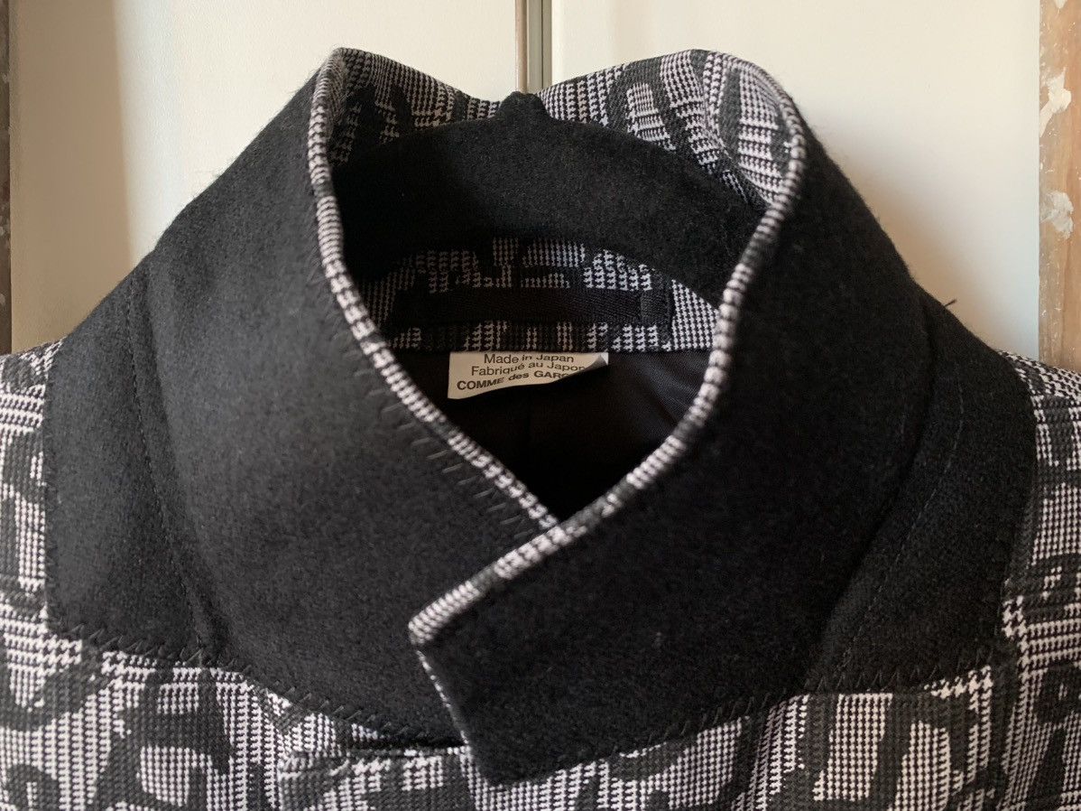 Comme des Garcons Homme Plus COMME DES GARÇONS HOMME PLUS EDWARD GOSS TEXT PRINT BLAZER Size US XL / EU 56 / 4 - 6 Thumbnail