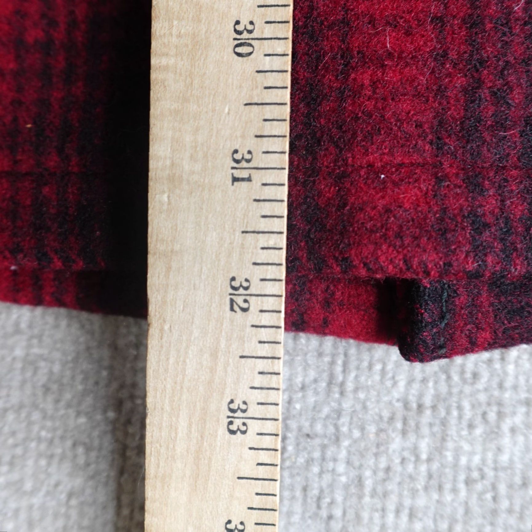 Vintage Vintage Woolrich Jacket 3-in-1 Wool Flannel Lined Mackinaw Hunting Red Plaid Wool Others Men's M Belted? Size US M / EU 48-50 / 2 - 6 Thumbnail