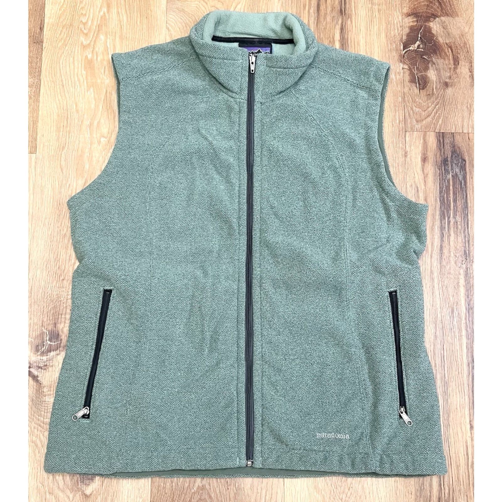 Patagonia Patagonia Vest Womens L Fleece Full Zip Windproof Synchilla Logo Pockets Mid-Length Green Size L / US 10 / IT 46 - 2 Thumbnail