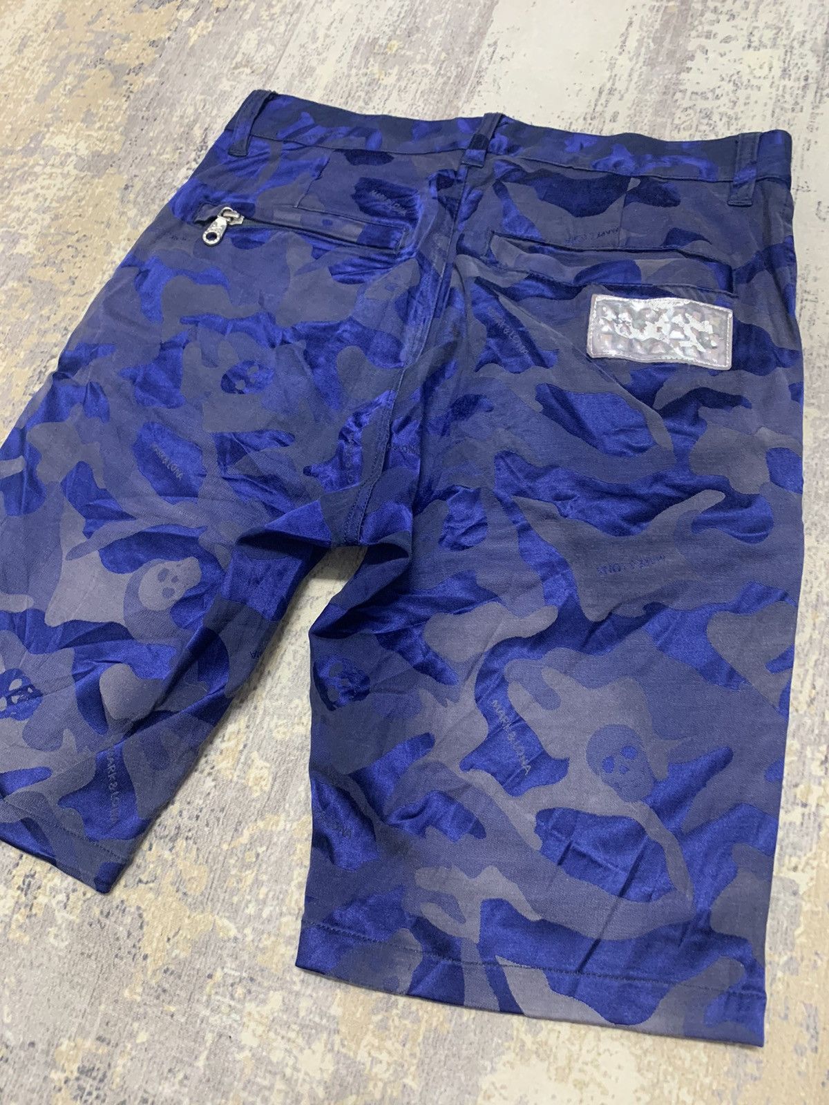 If Six Was Nine Japanese Brand Mark & Lona Skill Blue Skull Camo Shorts Size US 29 - 8 Thumbnail
