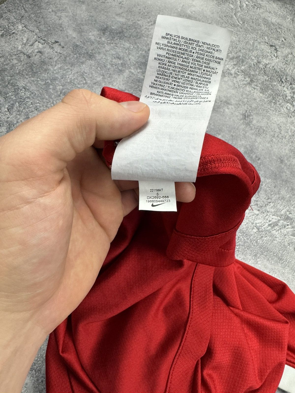 Nike Nike Jersey FC Liverpool 2023/24 Home Shirt Size S Size US S / EU 44-46 / 1 - 18 Thumbnail