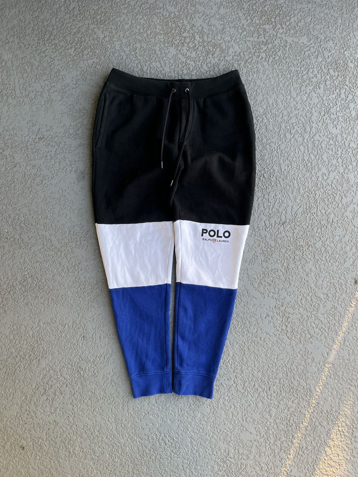 Polo Ralph Lauren Polo Ralph Lauren 1967 Shield Sweatpant Joggers Size US 32 / EU 48 - 1 Thumbnail