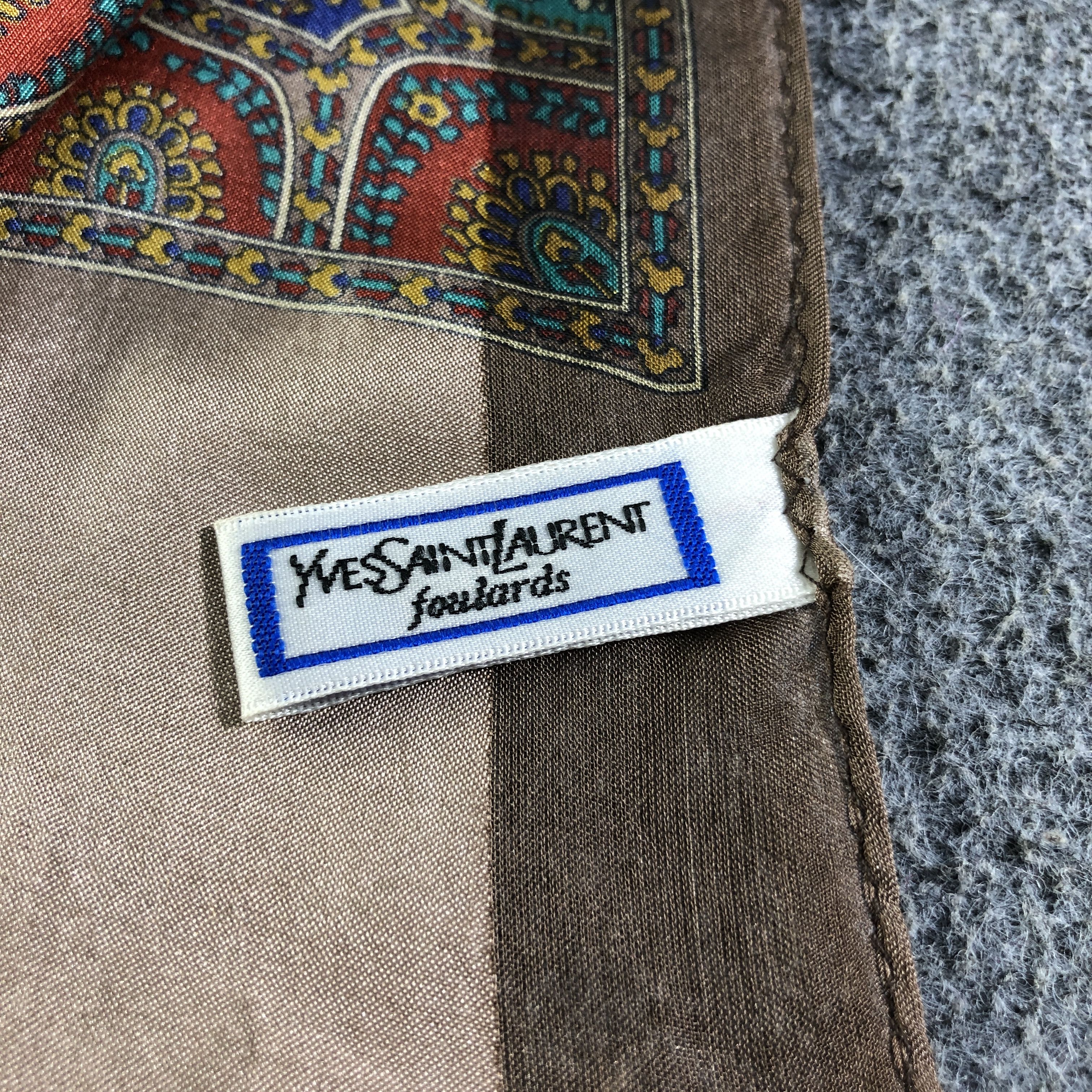 Yves Saint Laurent Yves Saint Laurent Paisley Silk Stole Silk Scarf M1140 Size ONE SIZE - 5 Thumbnail