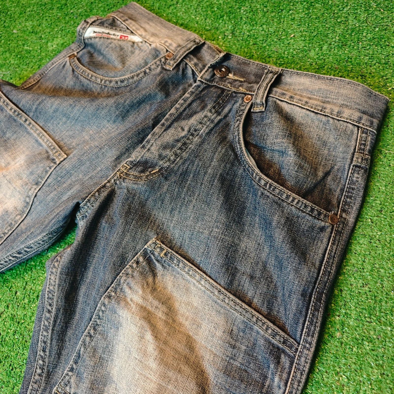 Diesel Vintage Diesel Jeans Mens 30 Blue straight classic Size US 30 / EU 46 - 13 Thumbnail