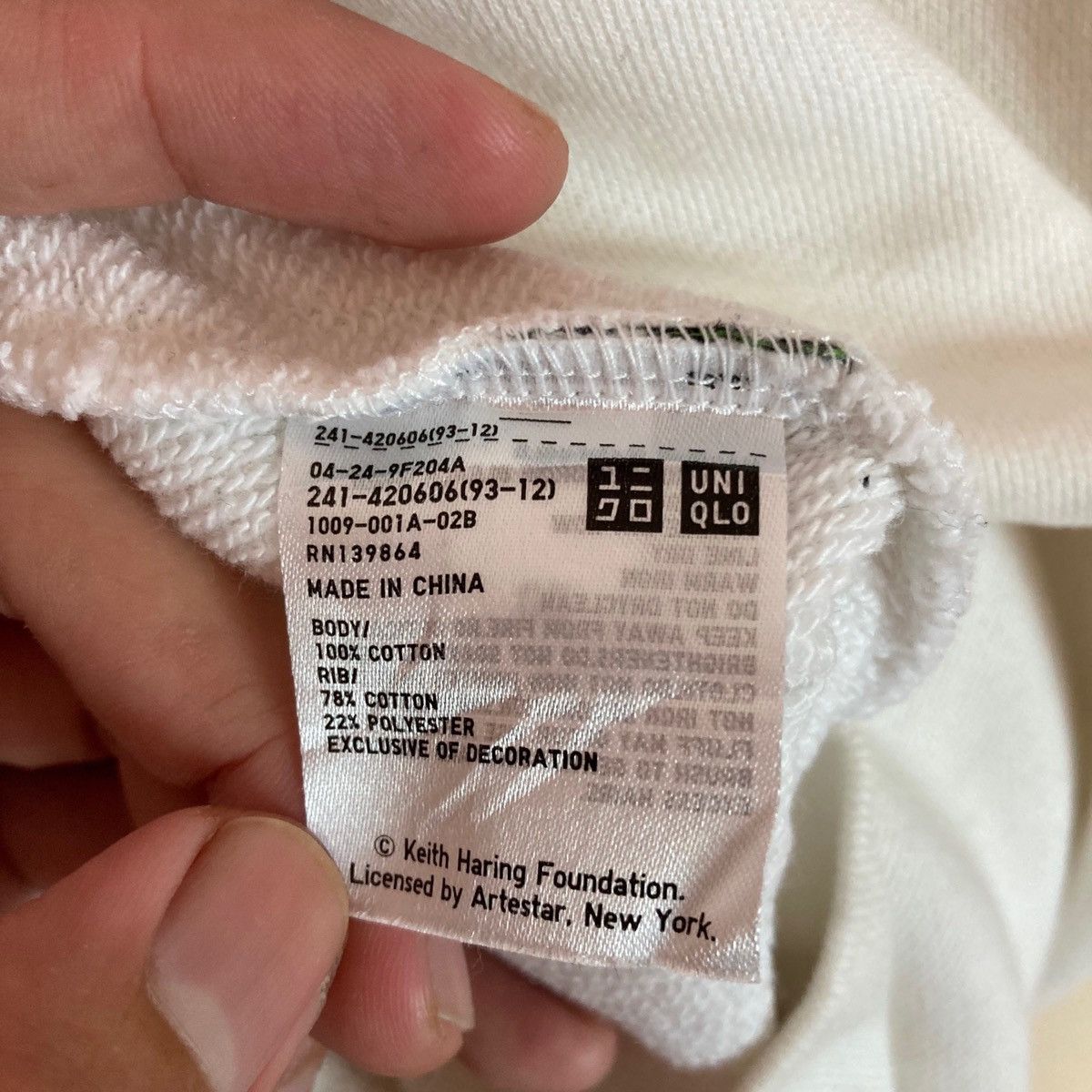 Uniqlo Japanese Brand Uniqlo X Keith Haring Pullover Jumper Size US M / EU 48-50 / 2 - 12 Thumbnail