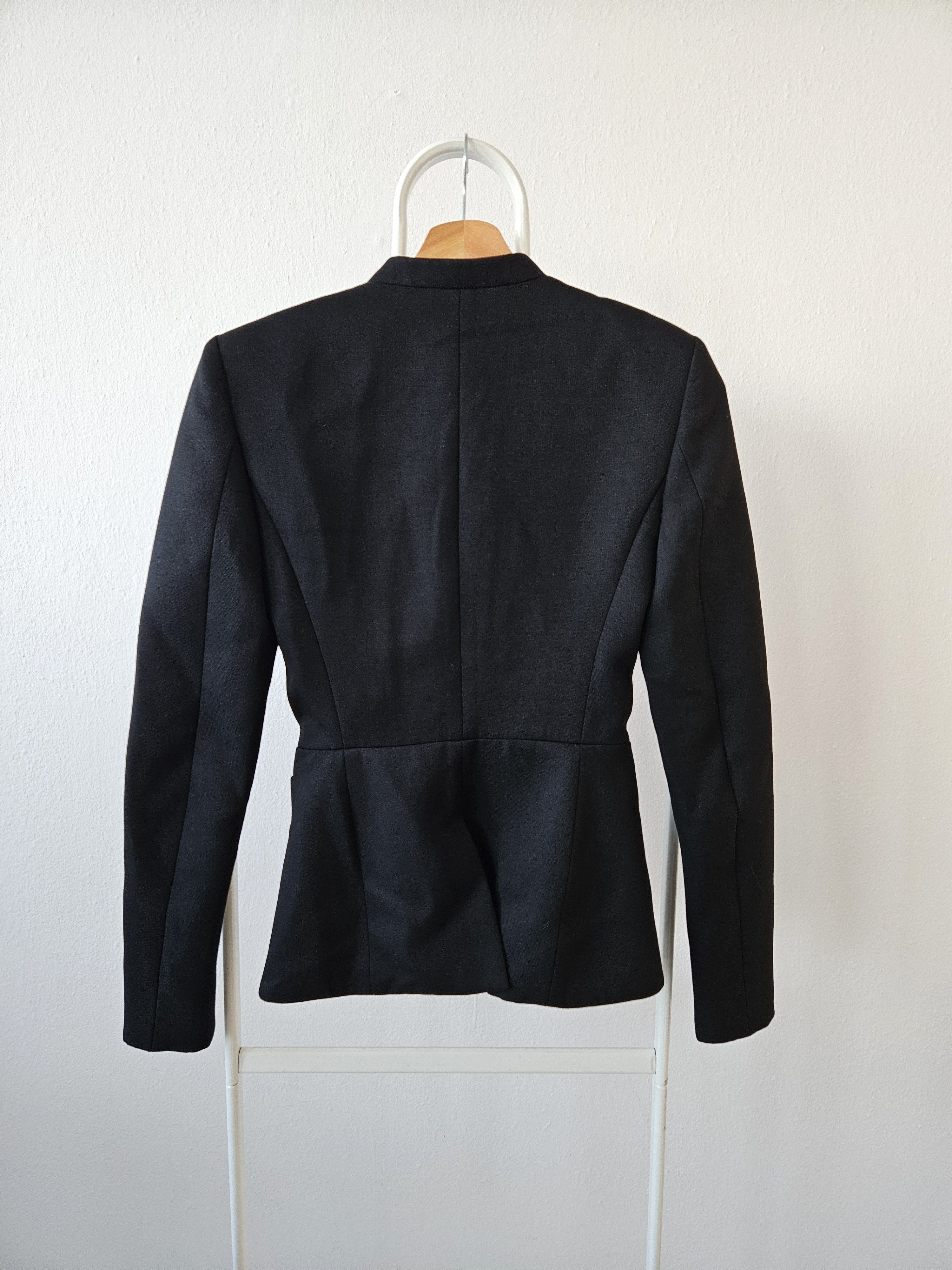 Balenciaga 2009 Balenciaga blazer with padded shoulders Size XS / US 0-2 / IT 36-38 - 2 Thumbnail