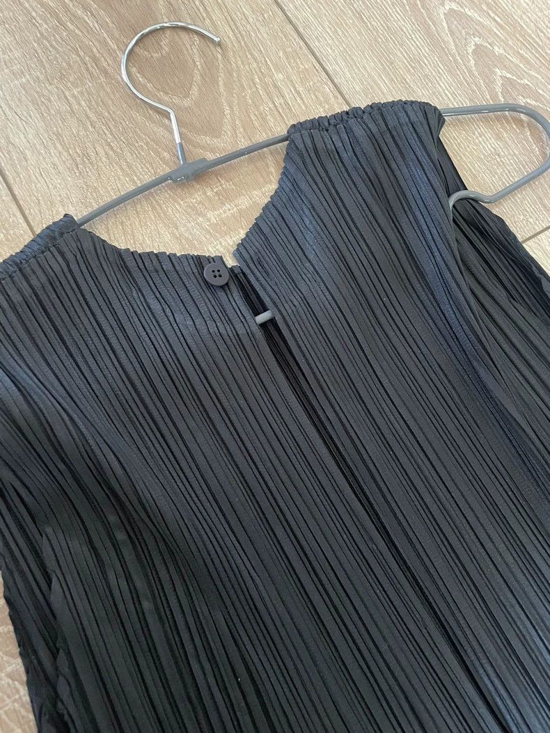 Other Issey Miyake size:1 Black sleeveless pleated dress Size S / US 4 / IT 40 - 4 Thumbnail