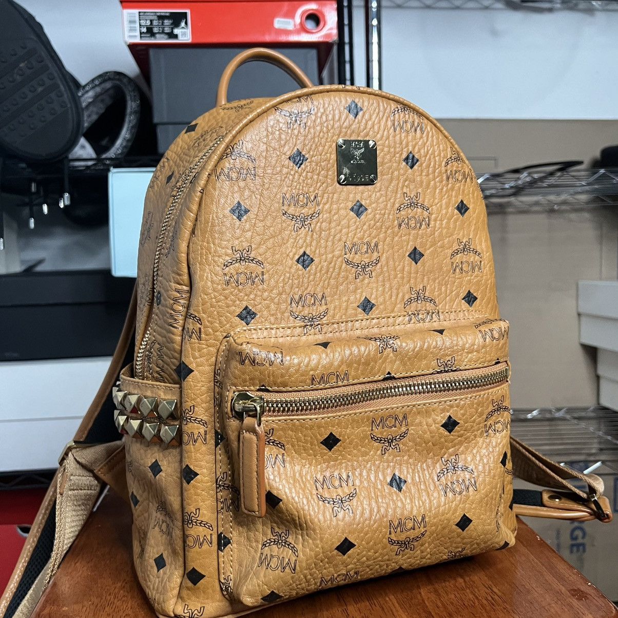 MCM MCM Stark Side Studs Backpack Cognac Visetos Size ONE SIZE - 1 Thumbnail