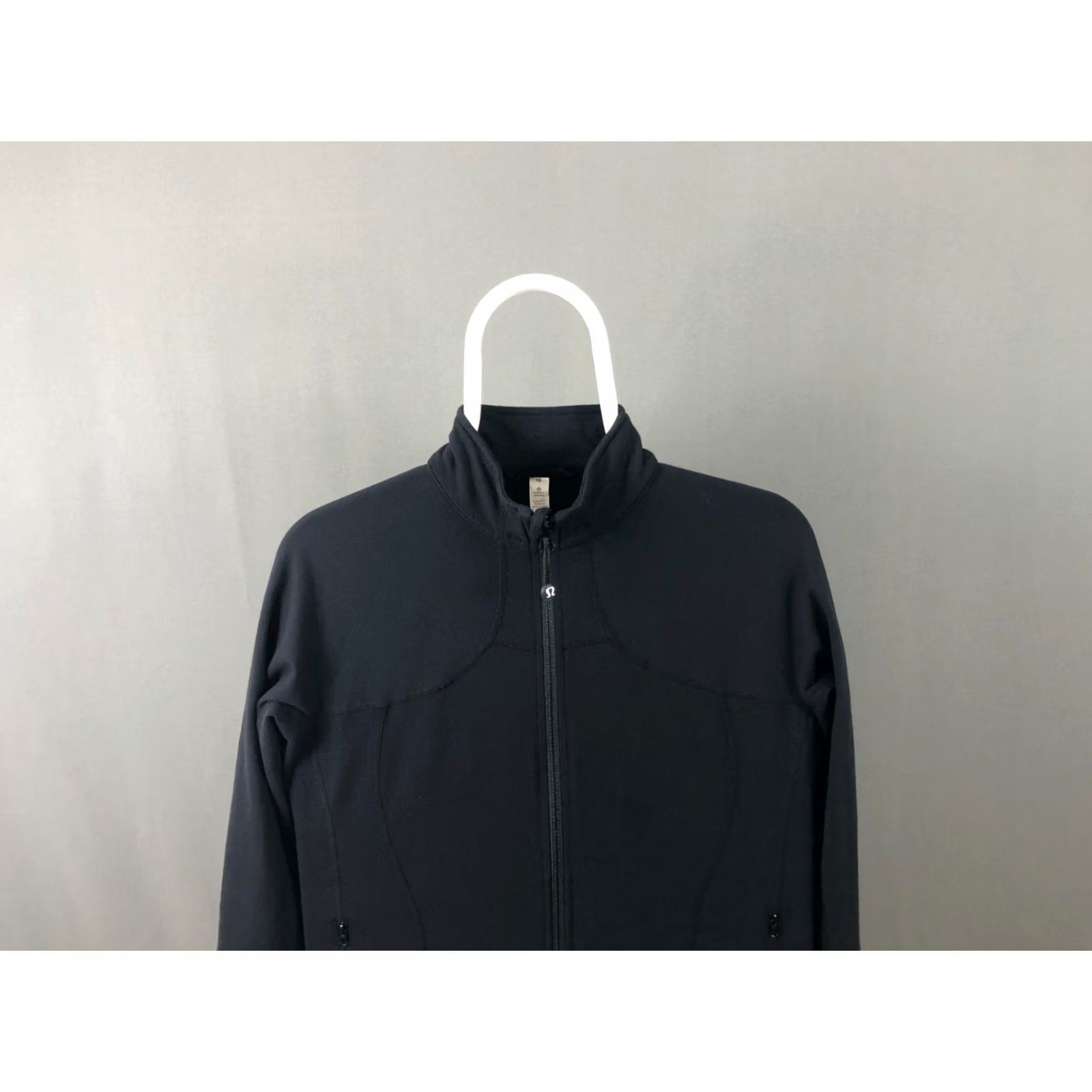 Lululemon Lululemon Athletica Women's Full Zip Jacket Size 10 Black Nylon Size L / US 10 / IT 46 - 3 Thumbnail