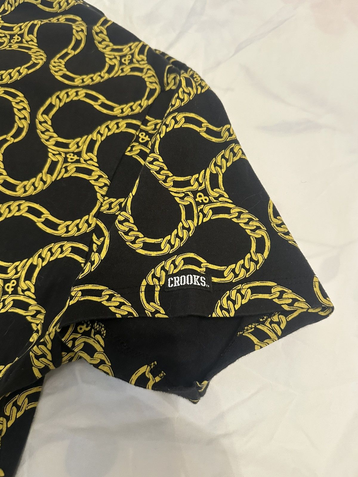 Crooks & Castles Crooks & Castles Gold Chain T Shirt Size US XL / EU 56 / 4 - 3 Thumbnail