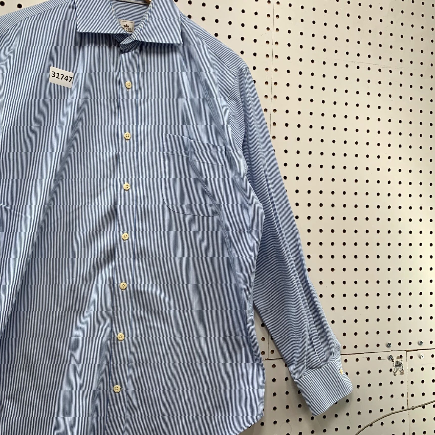 Peter Millar Peter Millar Button Shirt Mens Medium Blue White Striped Nanoluxe Casual Shirt Mens M Regular Blue Striped 22.5x32 Size US M / EU 48-50 / 2 - 4 Thumbnail