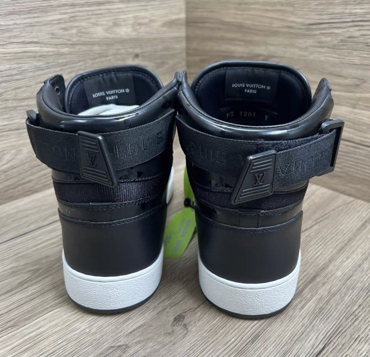 Louis Vuitton Louis Vuitton Rivoli Black Monogram High-Top Sneakers J41 Size US 8 / EU 41 - 5 Thumbnail