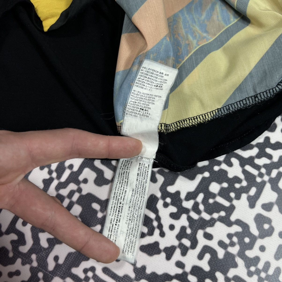 Desigual Vintage Y2K Desigual X Christian Lacroix Abstract Longsleeve Size S / US 4 / IT 40 - 17 Thumbnail