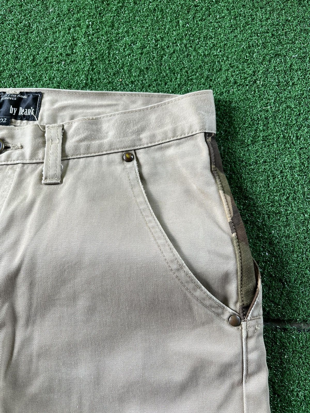 Japanese Brand RARE Mad Punk Monkey Pants Camo Khakis Pants By Beans Size US 31 - 5 Thumbnail