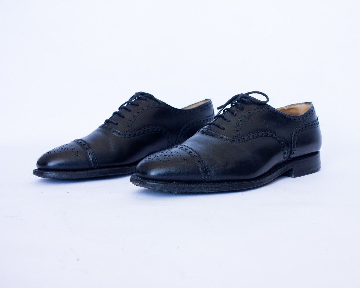 Church's Church’s Custom Grade Leather Wingtip Shoe’s Made in England Size US 10 / EU 43 - 3 Thumbnail