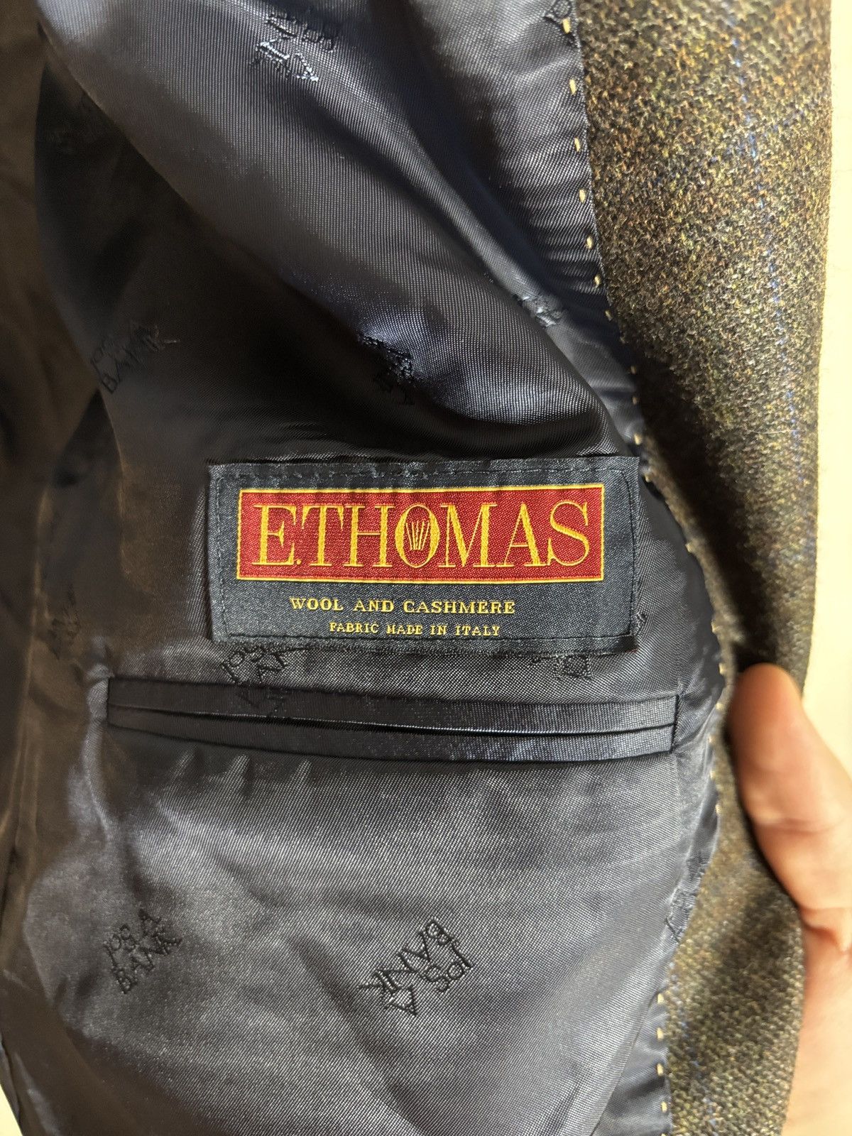 Jos. A. Bank Jos A Bank Reserve Ethomas Cashmere Wool Blazer Tailored 44R Size 44R - 5 Thumbnail