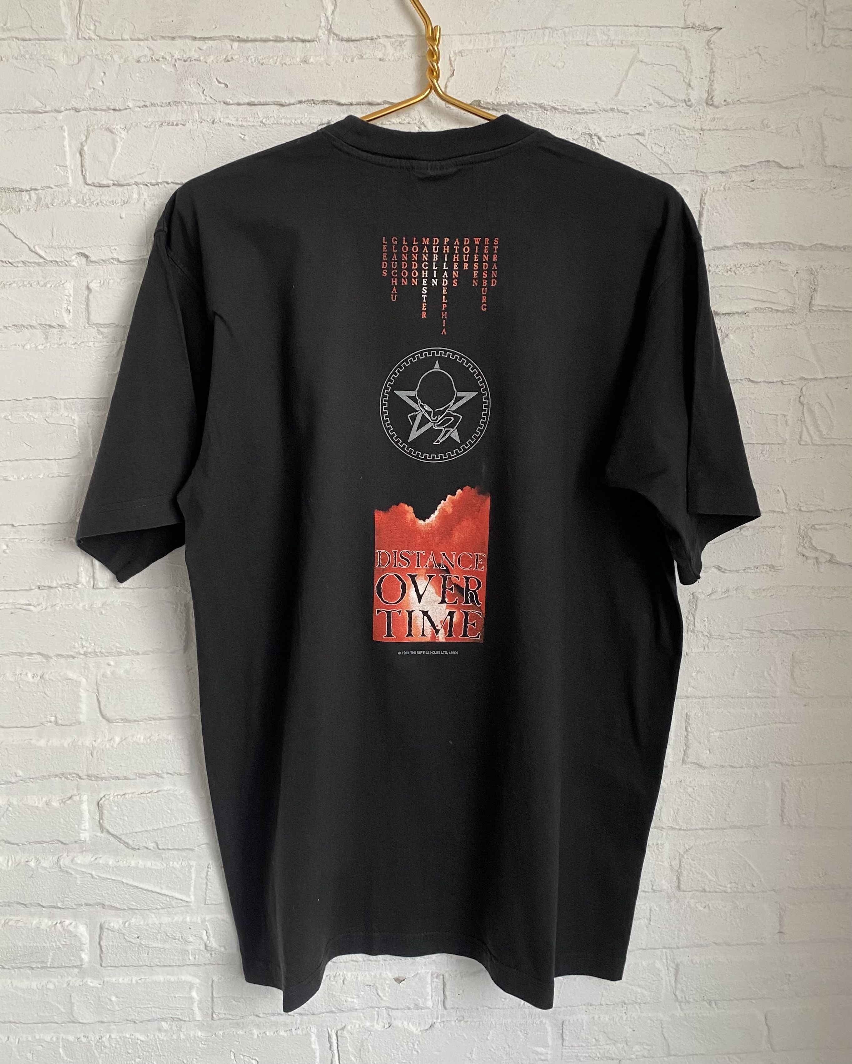 Band Tees × Vintage Vintage 90s Sisters of mercy distance over