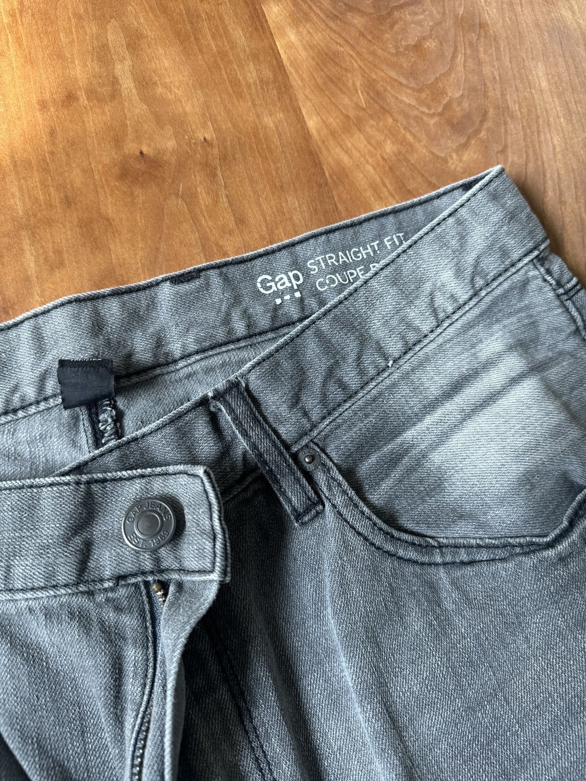 Gap × Vintage Gap Baggy Whitewash grey jeans Size US 34 / EU 50 - 2 Thumbnail