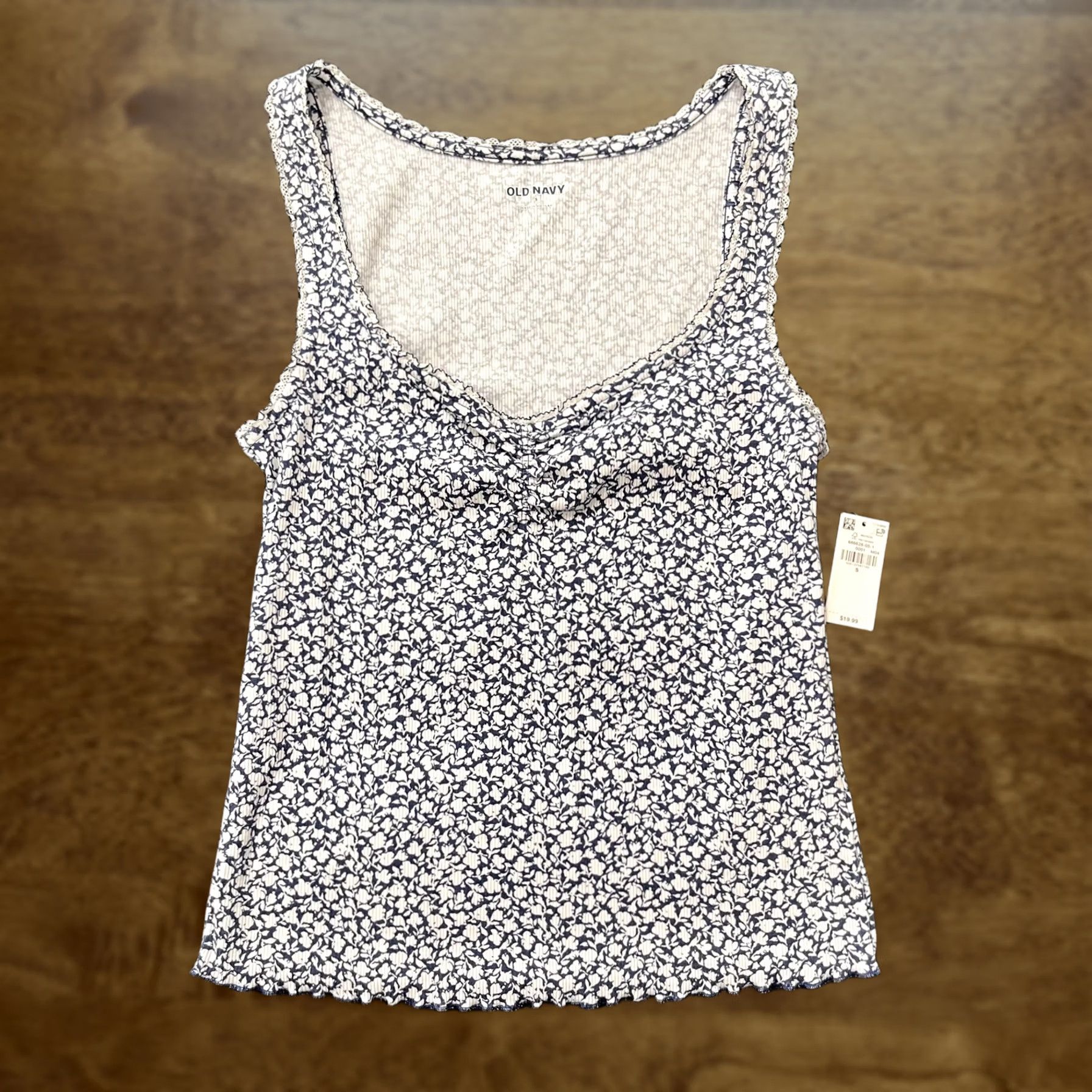 Old Navy Old Navy Tank Top Womens S Blue Floral Scoop Neck Ruffle Trim Stretch Ribbed Size S / US 4 / IT 40 - 1 Thumbnail