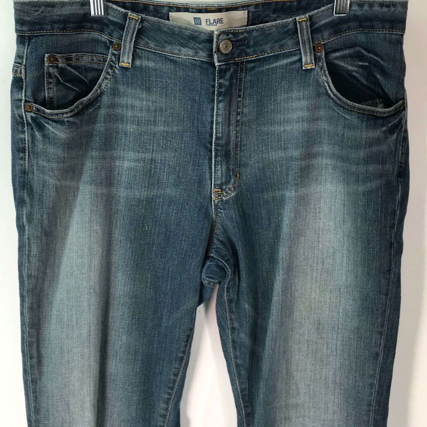 Gap VINTAGE Gap Womens Flared Jeans Size 14 36X32 Blue Denim Stretch Casual Dressy Size 36" / US 14 / IT 50 - 2 Thumbnail