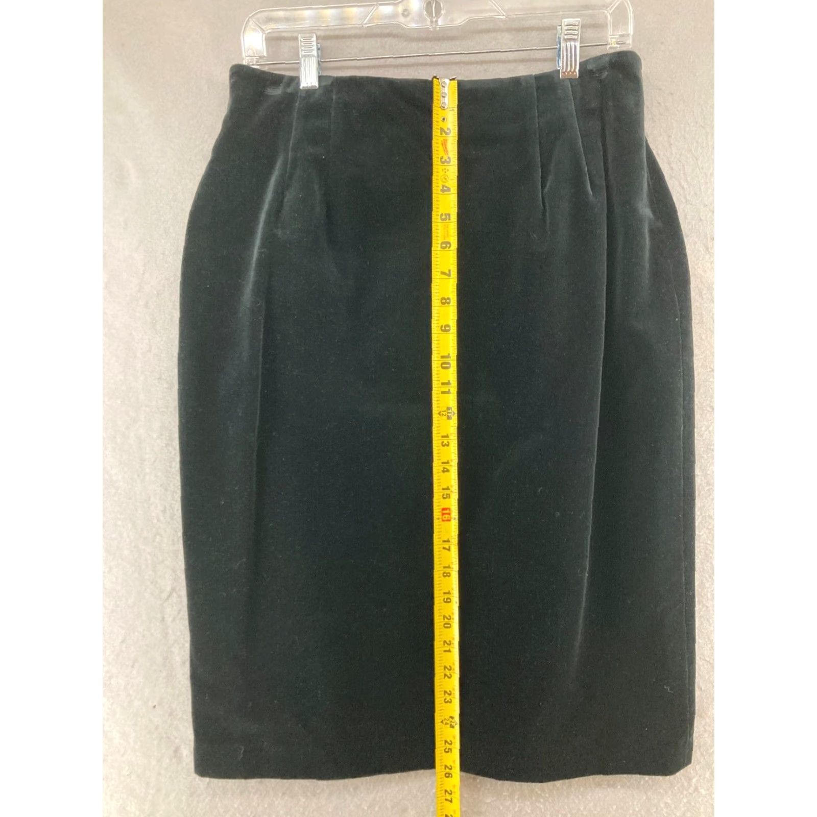 Austin Reed VINTAGE Austin Reed Skirt Womens 12 Black A-Line Satin Lined Pockets Business USA Size 34" / US 12 / IT 48 - 4 Thumbnail