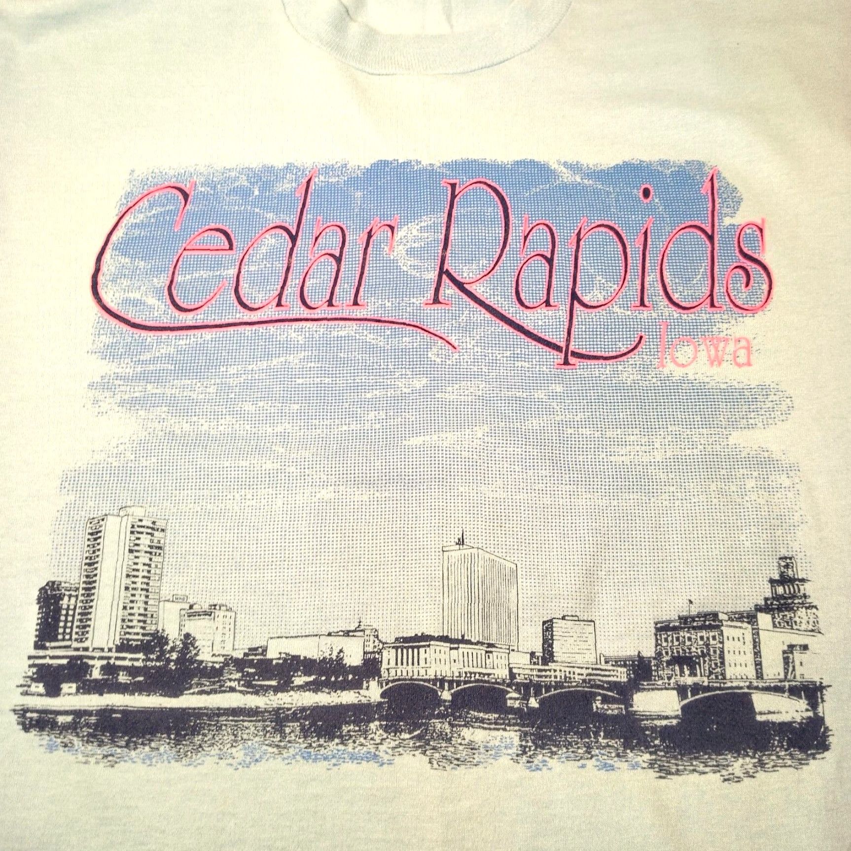Vintage VINTAGE Cedar Rapids Iowa Shirt L Blue Screen Stars Best Single Stitch USA City Shirt Mens Size US L / EU 52-54 / 3 - 2 Thumbnail