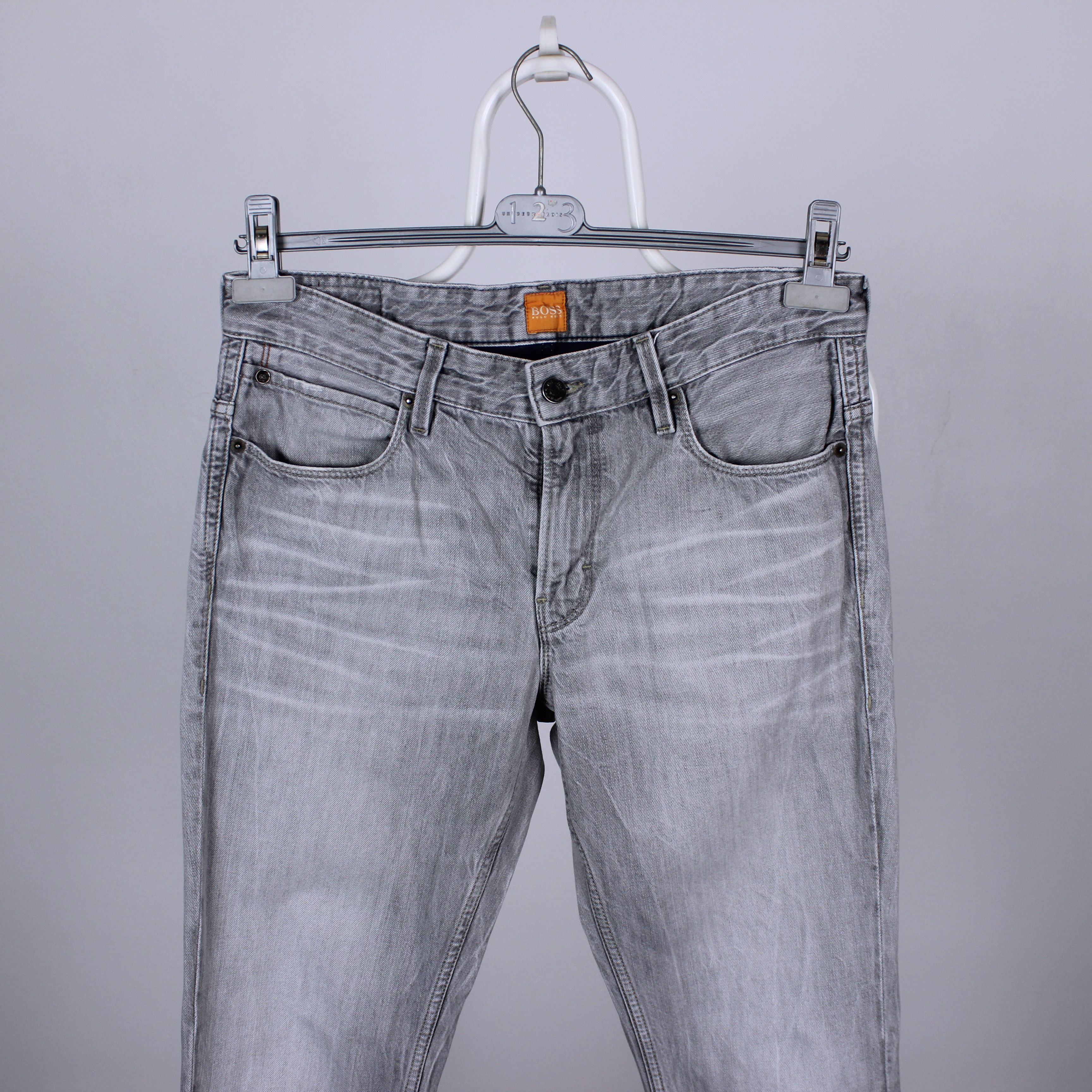 Hugo Boss Hugo Boss denim men jeans rare 32 gray light Size US 32 / EU 48 - 7 Thumbnail