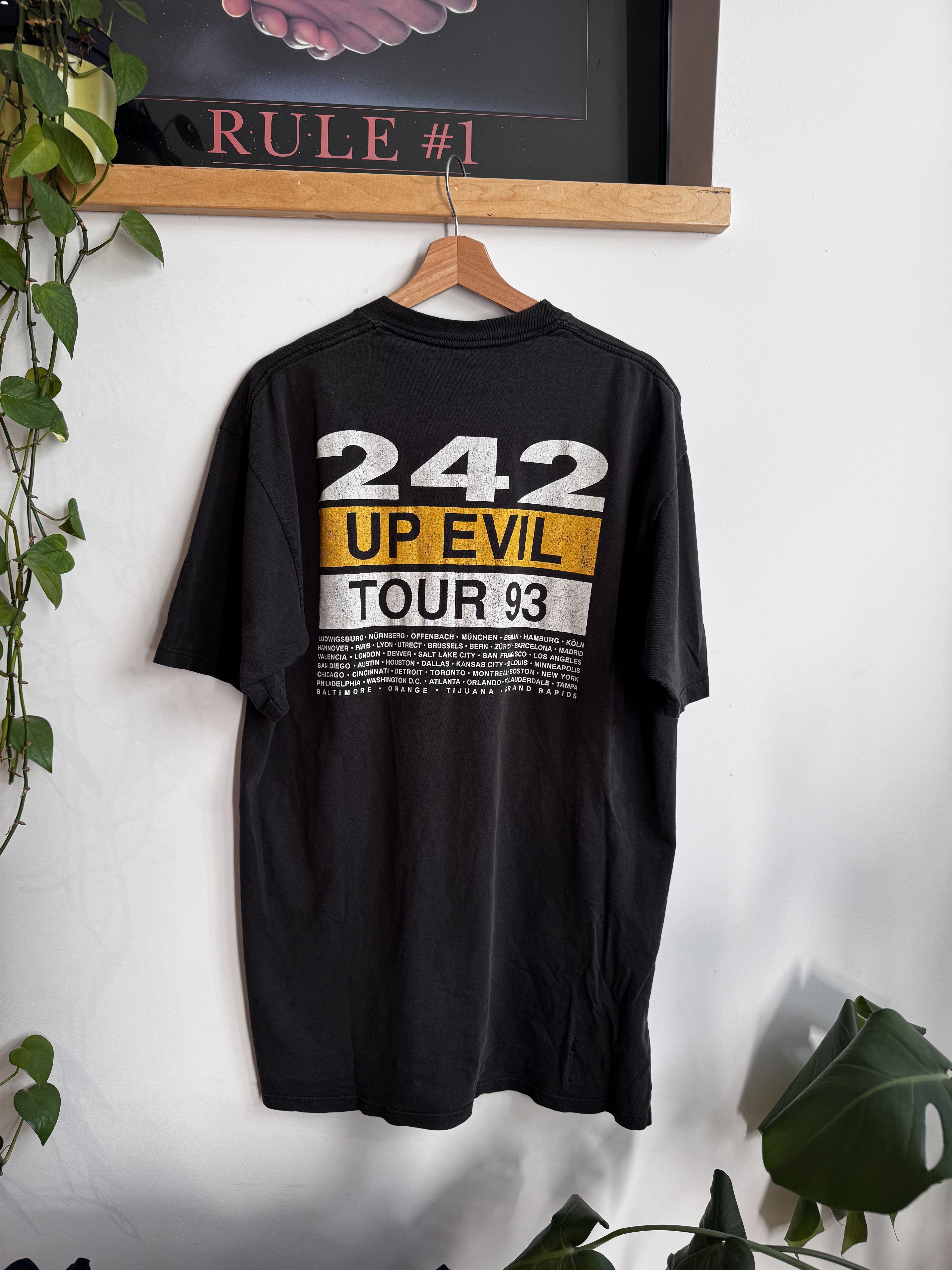 Band Tees 1993 Front 242 Up Evil T Shirt Size XL Size US XL / EU 56 / 4 - 2 Thumbnail