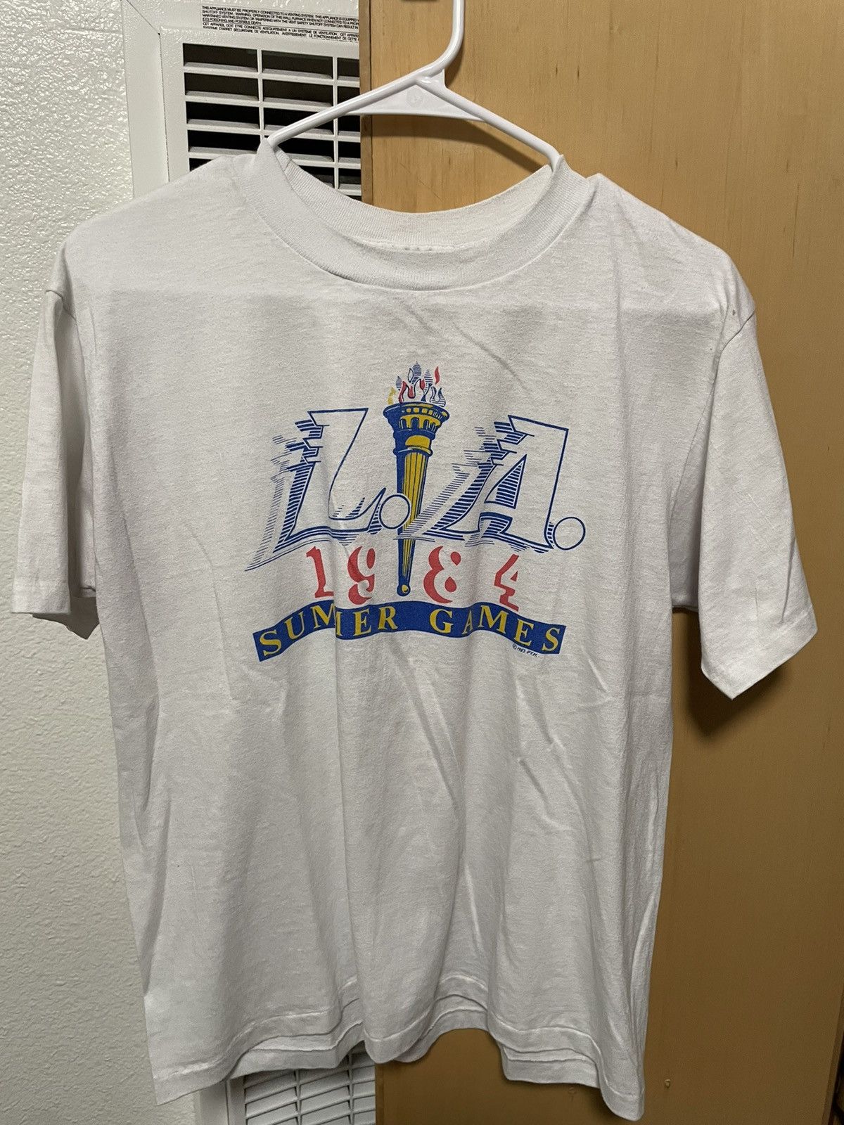 Vintage Rare Vintage, LA 1984 Summer Games Tee, Size Large, Size US L / EU 52-54 / 3 - 1 Thumbnail
