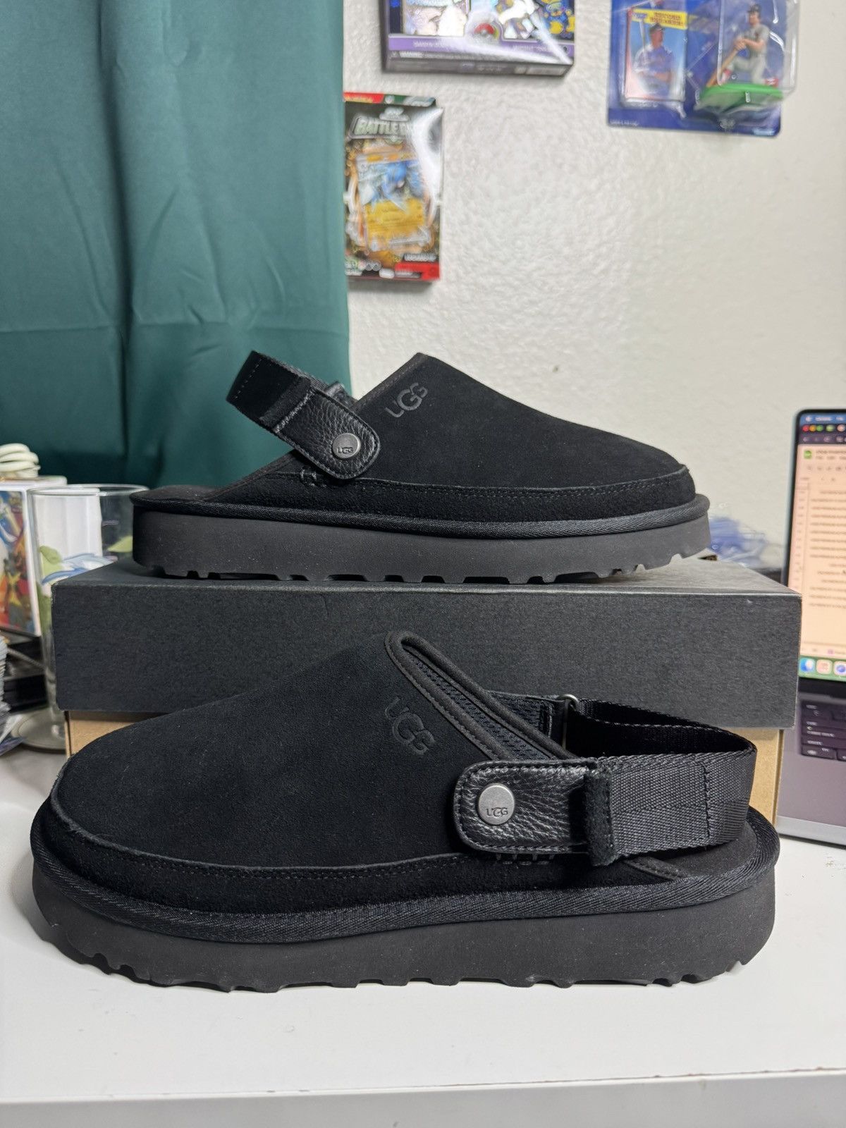 Ugg UGG Goldencoast Clog Men 11 NEW FAST SHIPPING Size US 11 / EU 44 - 1 Thumbnail