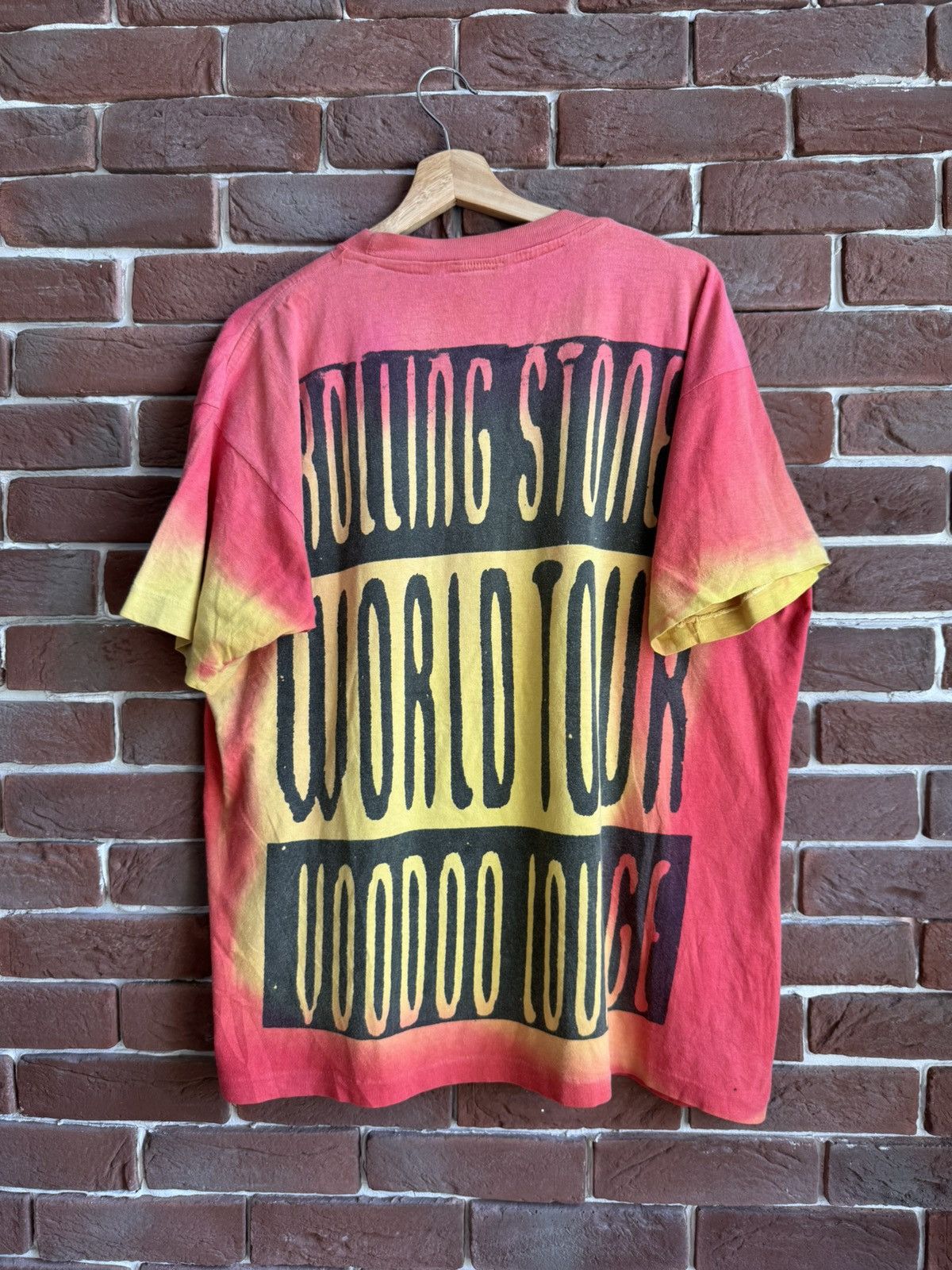 Band Tees × The Rolling Stones × Vintage Vintage 90s The Rolling Stones Voodoo Lounge Tour Band Tee Size US XL / EU 56 / 4 - 2 Thumbnail